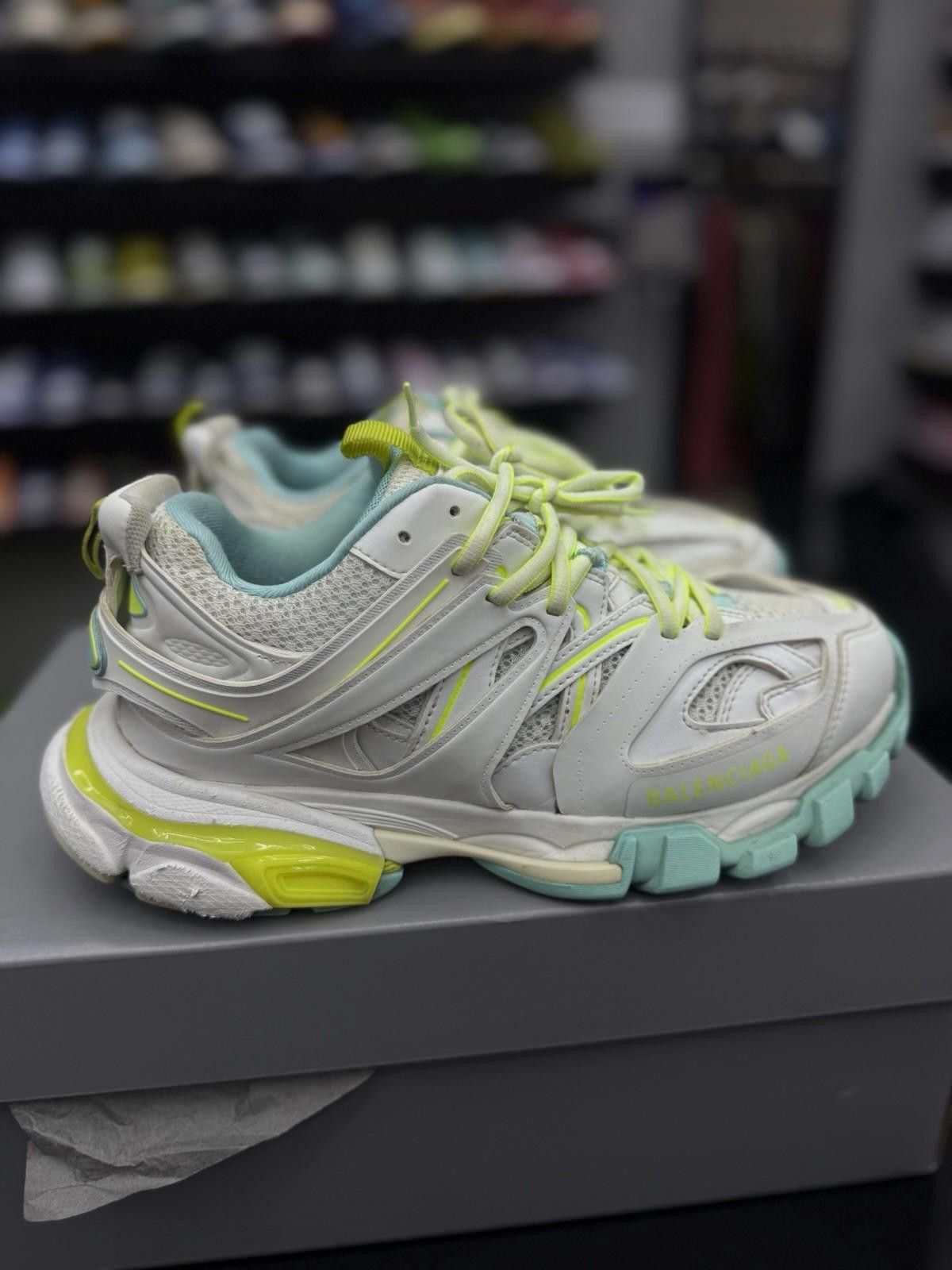 Balenciaga Size 39EU/9US (W) - Balenciaga Track| $1075 W/ Box Size US 9 / EU 42 - 3 Thumbnail