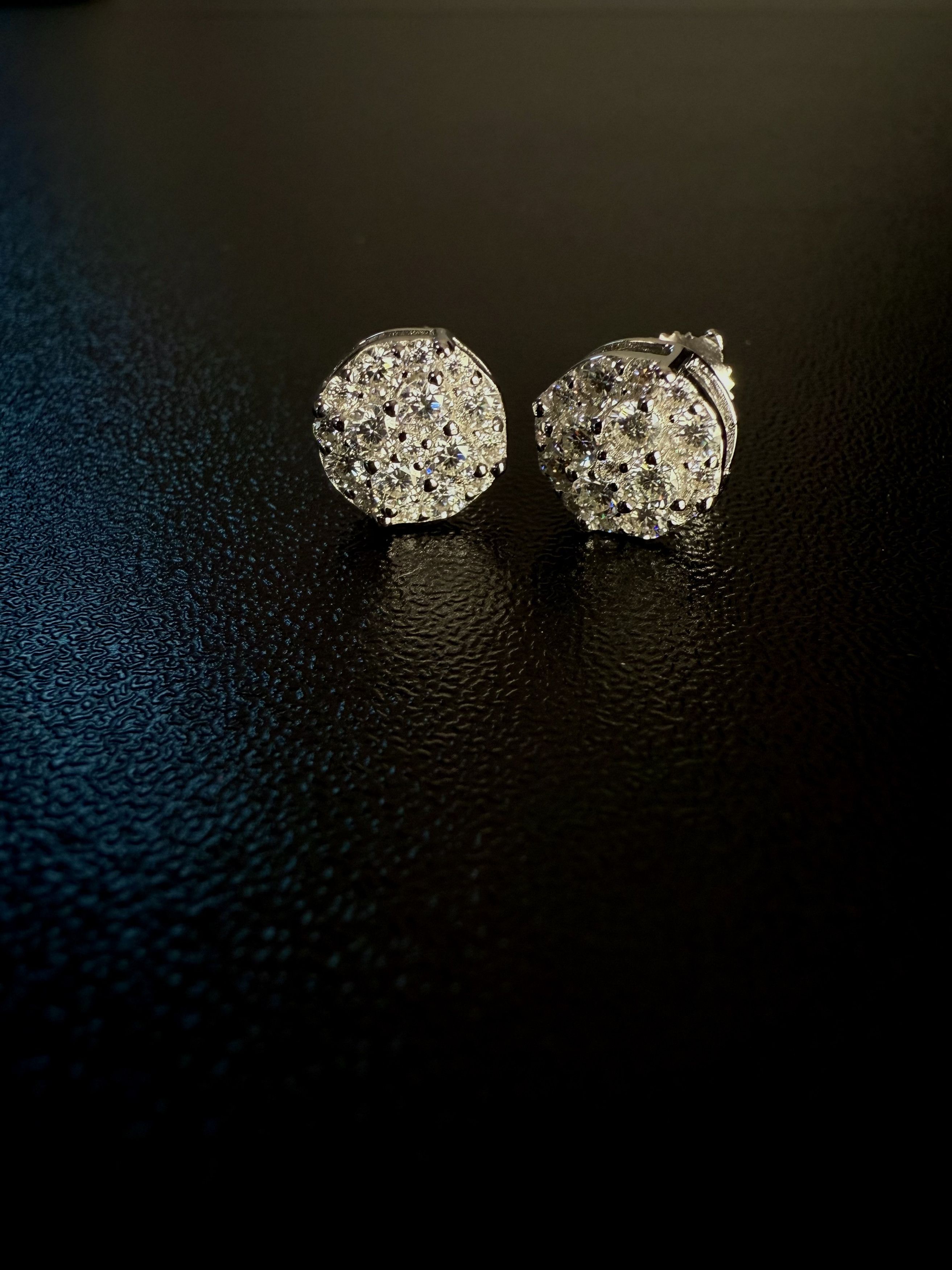 Other Silver Half Snowball's Moissanite Mens Earrings Size ONE SIZE - 12 Thumbnail