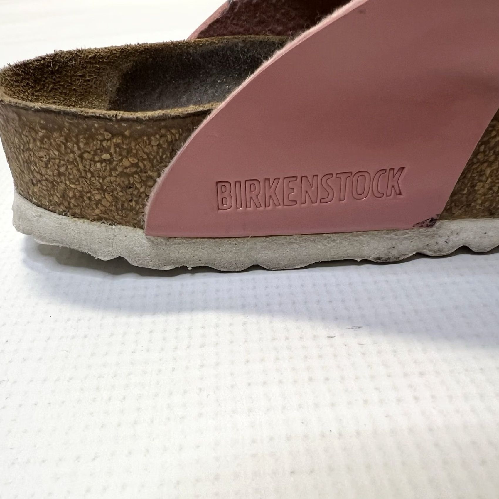 Birkenstock Birkenstock Gizeh Sandals Pink Vegan Brushed Floral Birko-Flor Slip On 40 US 9-9.5 Womens Casual Summer Travel Size US 9 / IT 39 - 4 Thumbnail