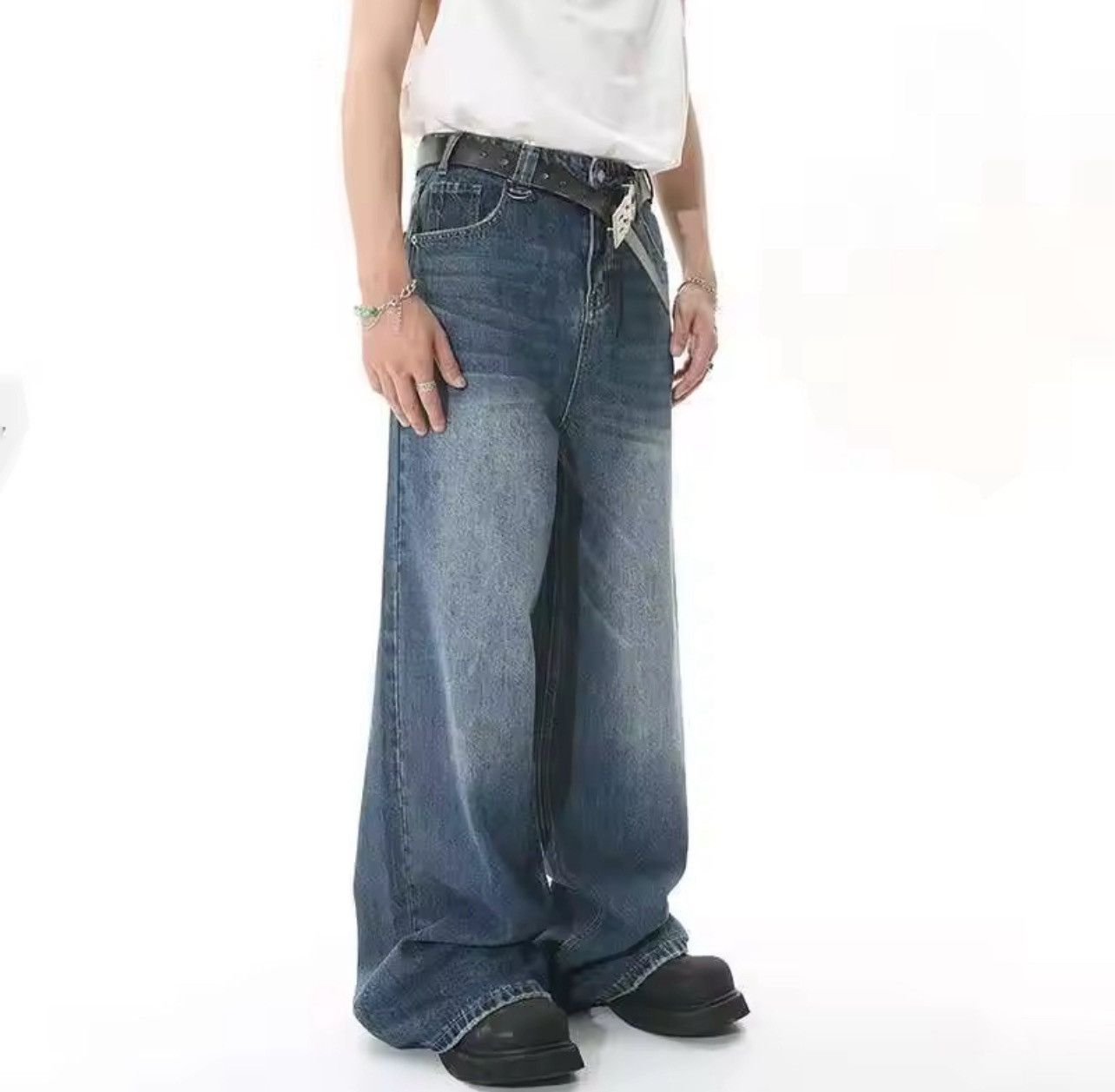 Japanese Brand Distressed, Loose and Wide-leg Pant Size US 29 - 2 Thumbnail