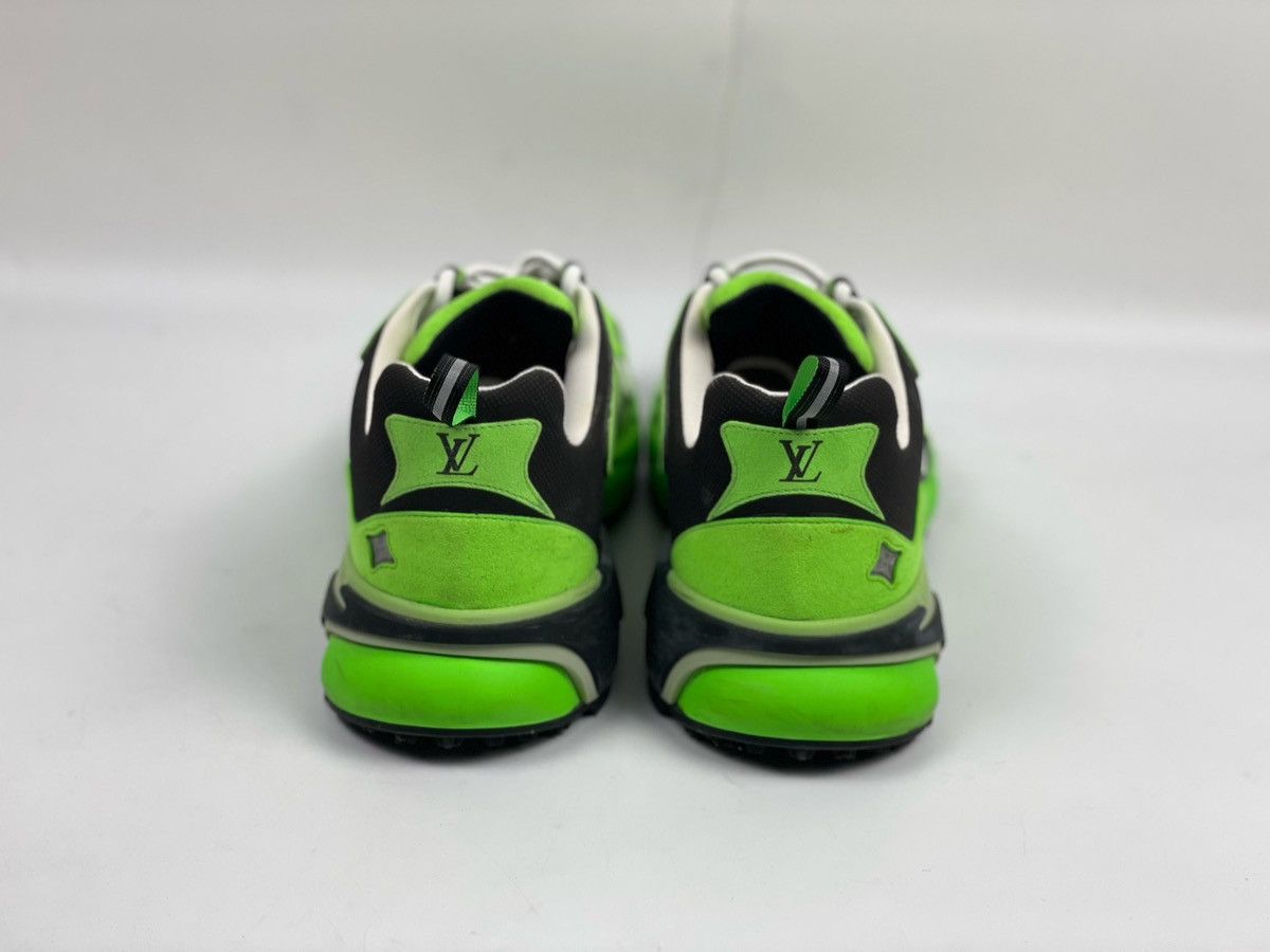Louis Vuitton Louis Vuitton Runner Tatic Sneakers Size US 9 / EU 42 - 8 Thumbnail