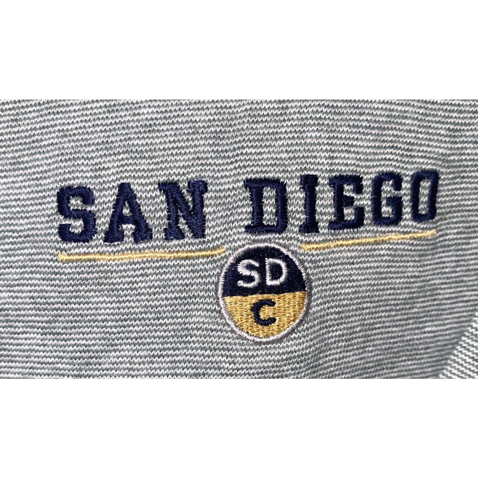 Vintage Cal Cru Men's T-Shirt Short Sleeve Gray USA Made San Diego Size Large Size US L / EU 52-54 / 3 - 3 Thumbnail