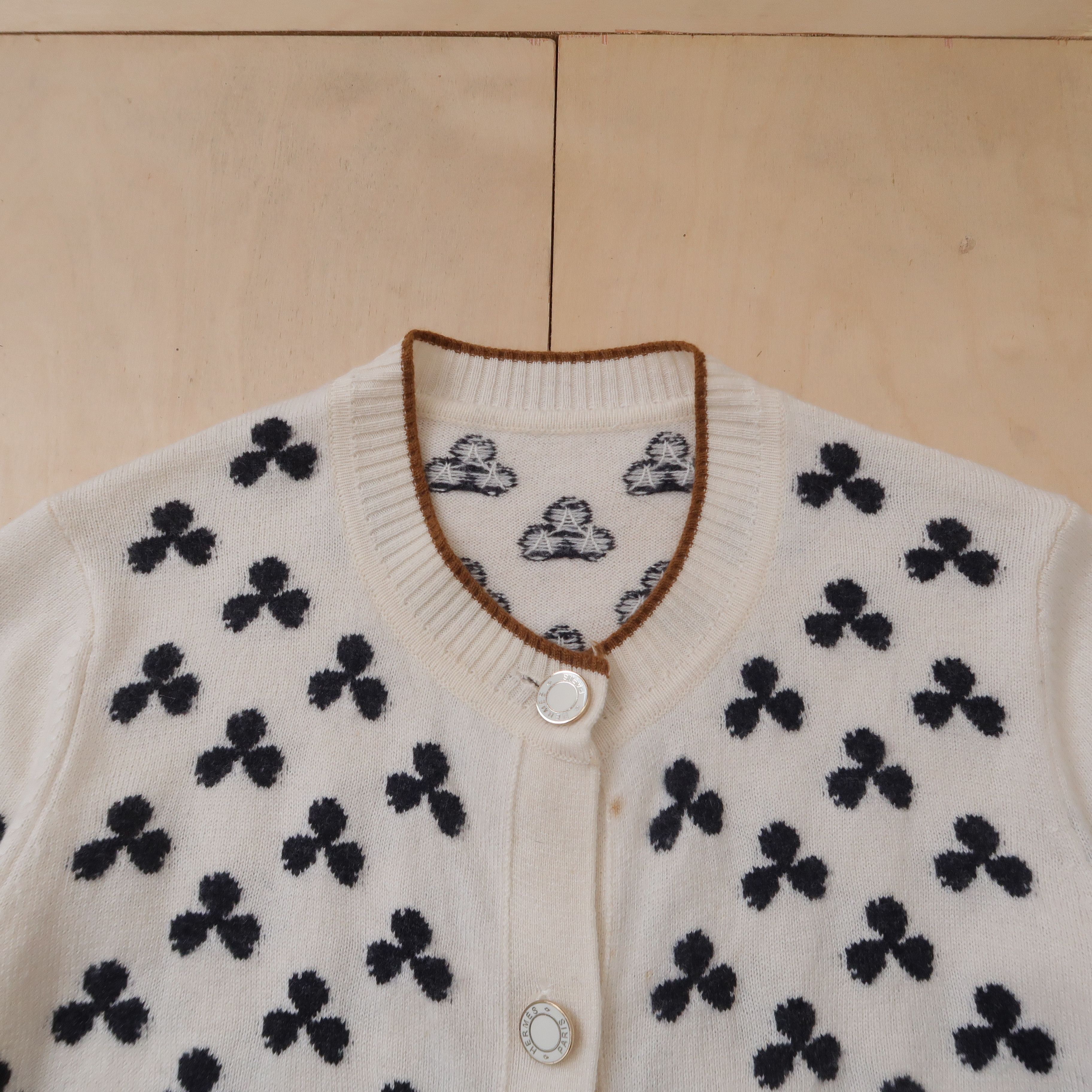 Hermes Hermes Margiela Era Ecru White Clover Cardigan Cashmere Size US S / EU 44-46 / 1 - 3 Thumbnail