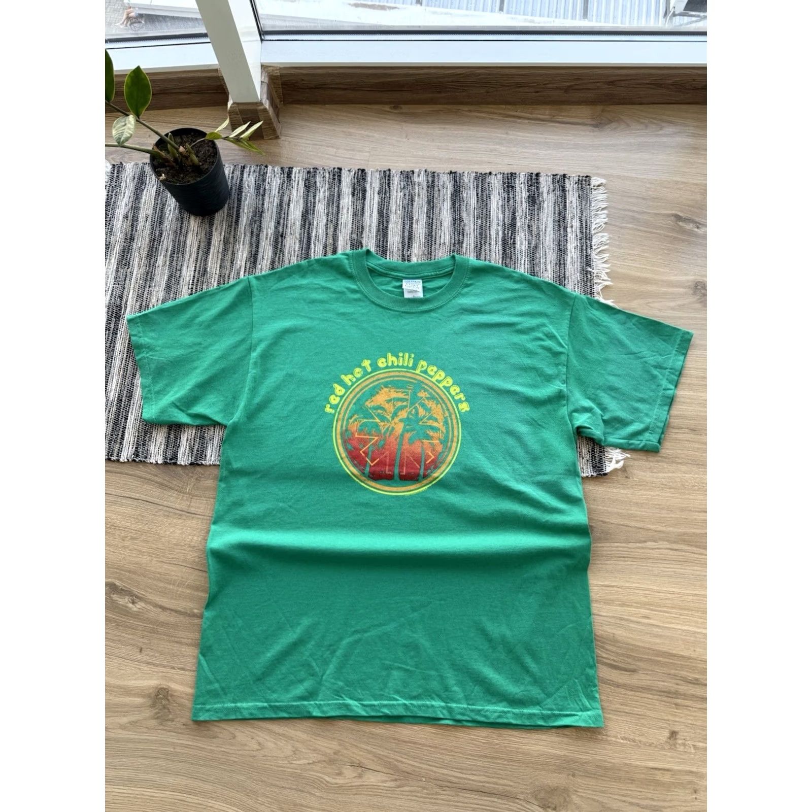 Vintage VINTAGE Red Hot Chili Peppers T-Shirt XL Green Rock Band Shirt Mens 2003 RHCP Sz XL Short Sleeve Graphic Print Vintage Shirt Size US XL / EU 56 / 4 - 2 Thumbnail