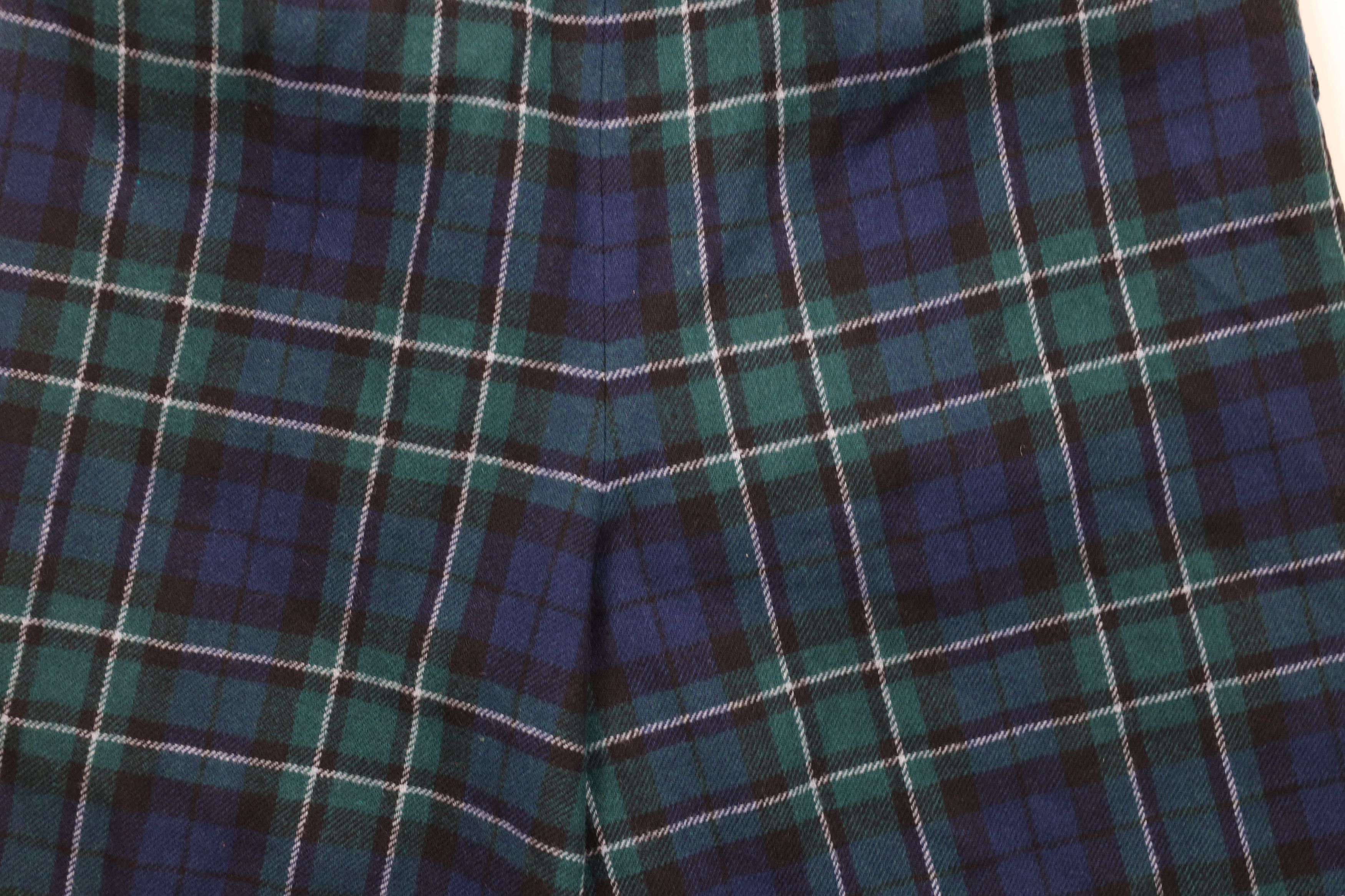 Pendleton × Vintage Vintage 70s Pendleton Wool Maccallum Tartan Plaid Shorts USA Size 32" / US 10 / IT 46 - 10 Thumbnail