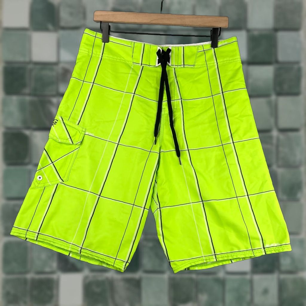 Billabong Billabong Mens Board Shorts 31 Neon Green Check Swim Trunks Bathing Suit Green Mens Board Shorts 31 Beach Surfing Size US 31 - 1 Thumbnail