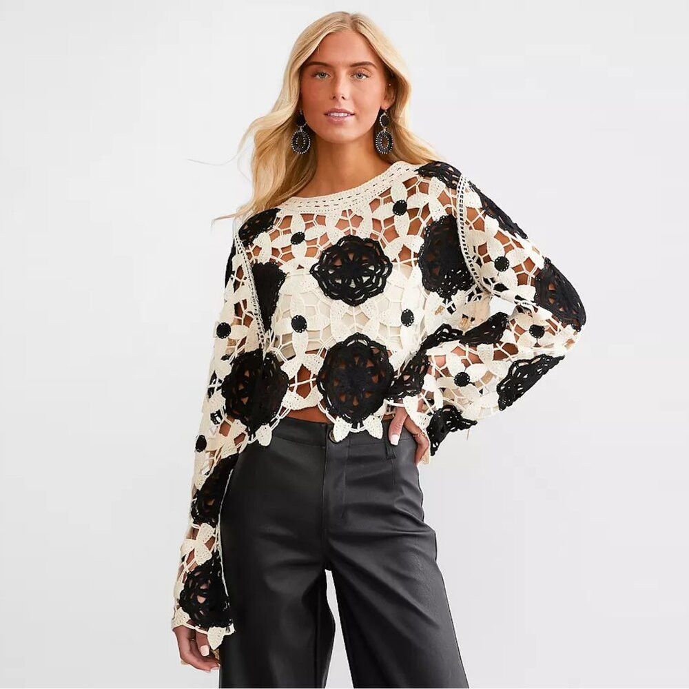 Other NWT New Hippie Nomad Crochet Cropped Sweater Size 2X Size XXL / US 16-18 / IT 52-54 - 1 Thumbnail