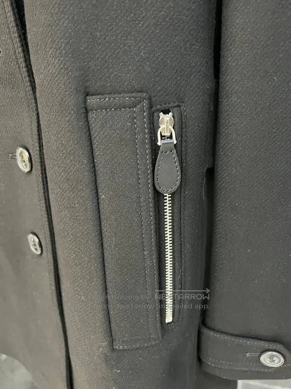 Burberry Burberry Black Wool Collar Coat for Women. Size M / US 6-8 / IT 42-44 - 4 Thumbnail