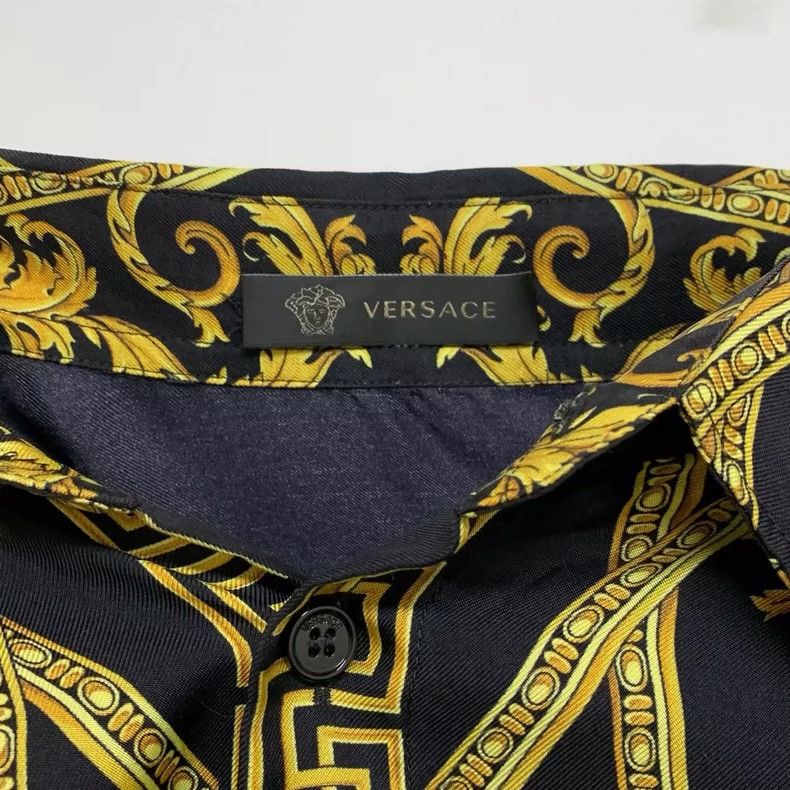 Other Versace Black and gold silk shirt Size US S / EU 44-46 / 1 - 3 Thumbnail