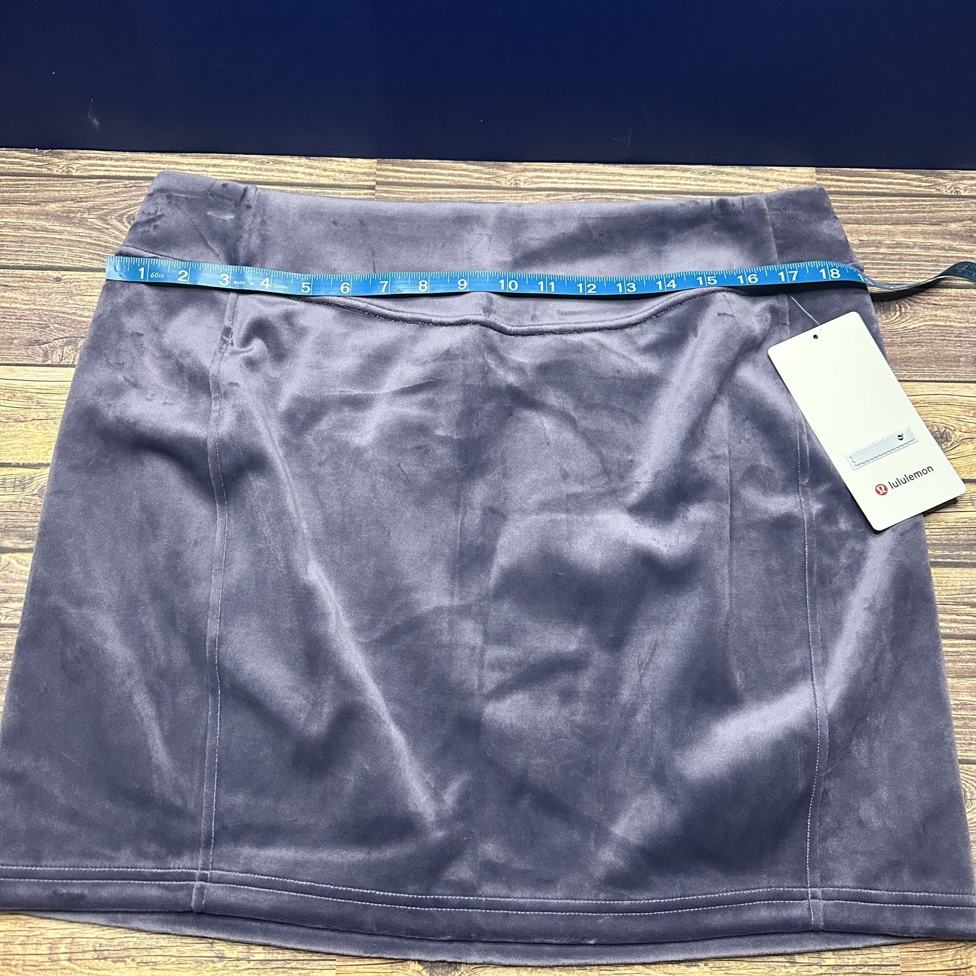 Lululemon Lululemon Scuba High Rise Mini Skirt Velvet NWT Size XL Size 34" / US 12 / IT 48 - 3 Thumbnail