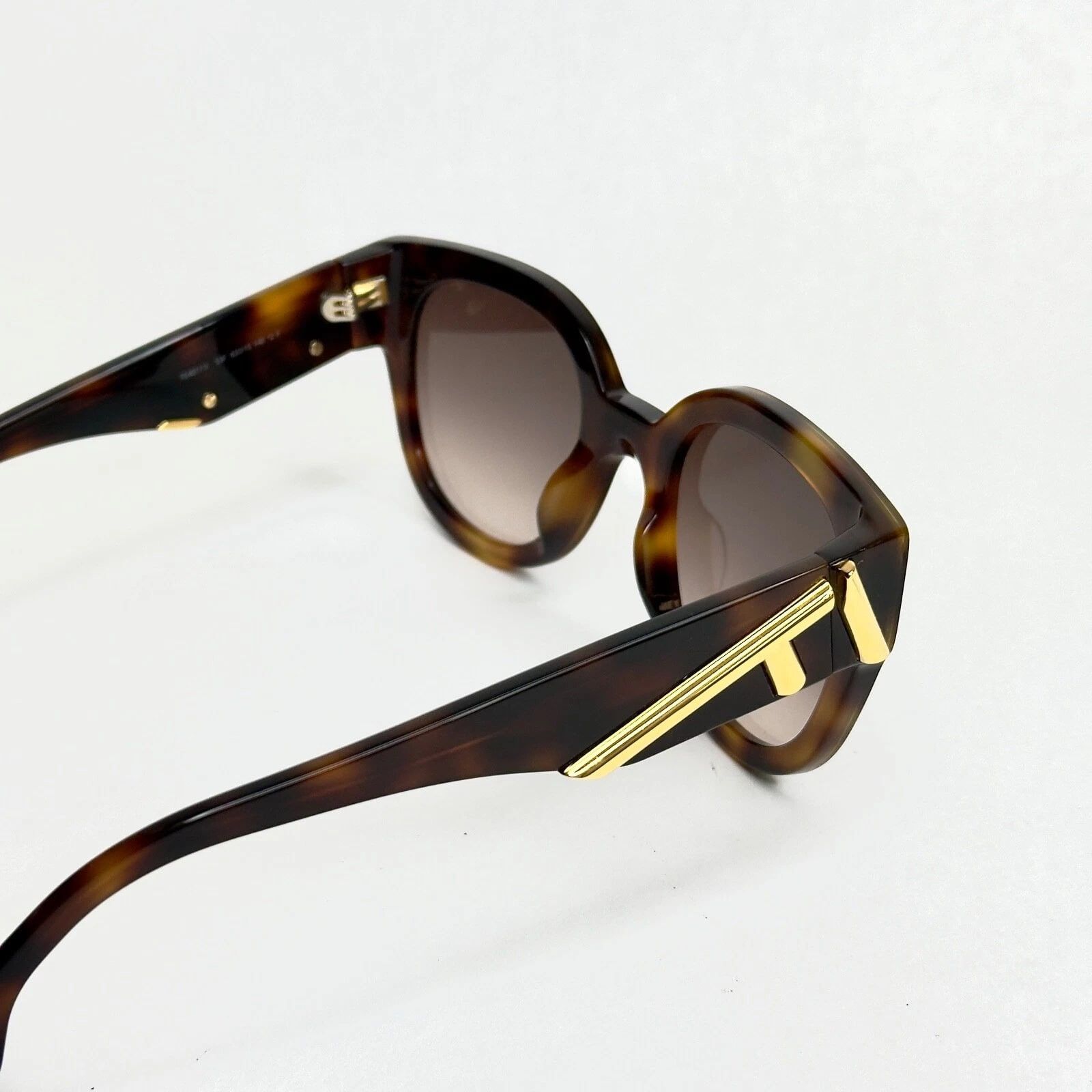 Fendi FENDI FIRST 40111 Diagonal Logo Sunglasses FE40111I 53F Size ONE SIZE - 5 Thumbnail