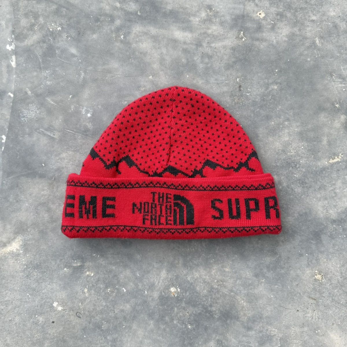 Supreme × The North Face Supreme x The North Face FW18 Beanie Hat Size ONE SIZE - 2 Thumbnail
