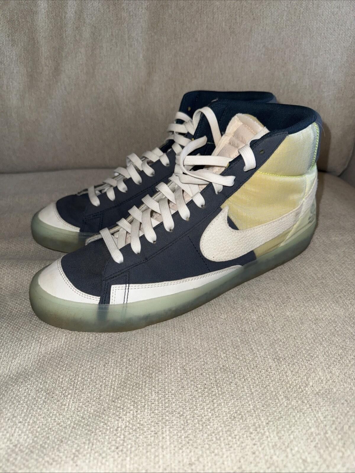 Nike NIKE BLAZER MID '77 ARMORY NAVY SUMMIT WHITE [DH4505-400] Size US 11 / EU 44 - 2 Thumbnail