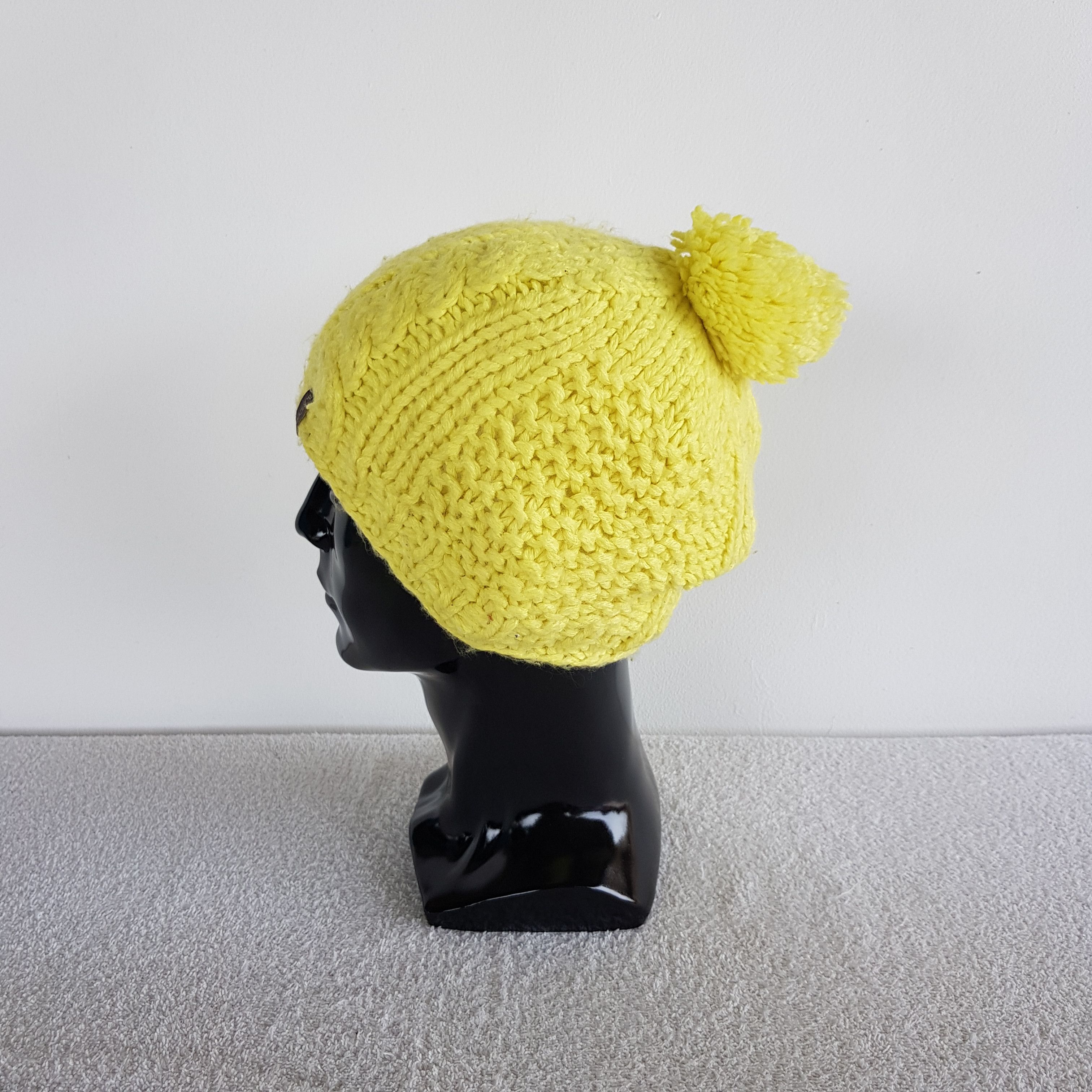Burton Vintage Burton Beanie Ribbed Crochet Snow Cap Japanese Hats Size ONE SIZE - 4 Thumbnail