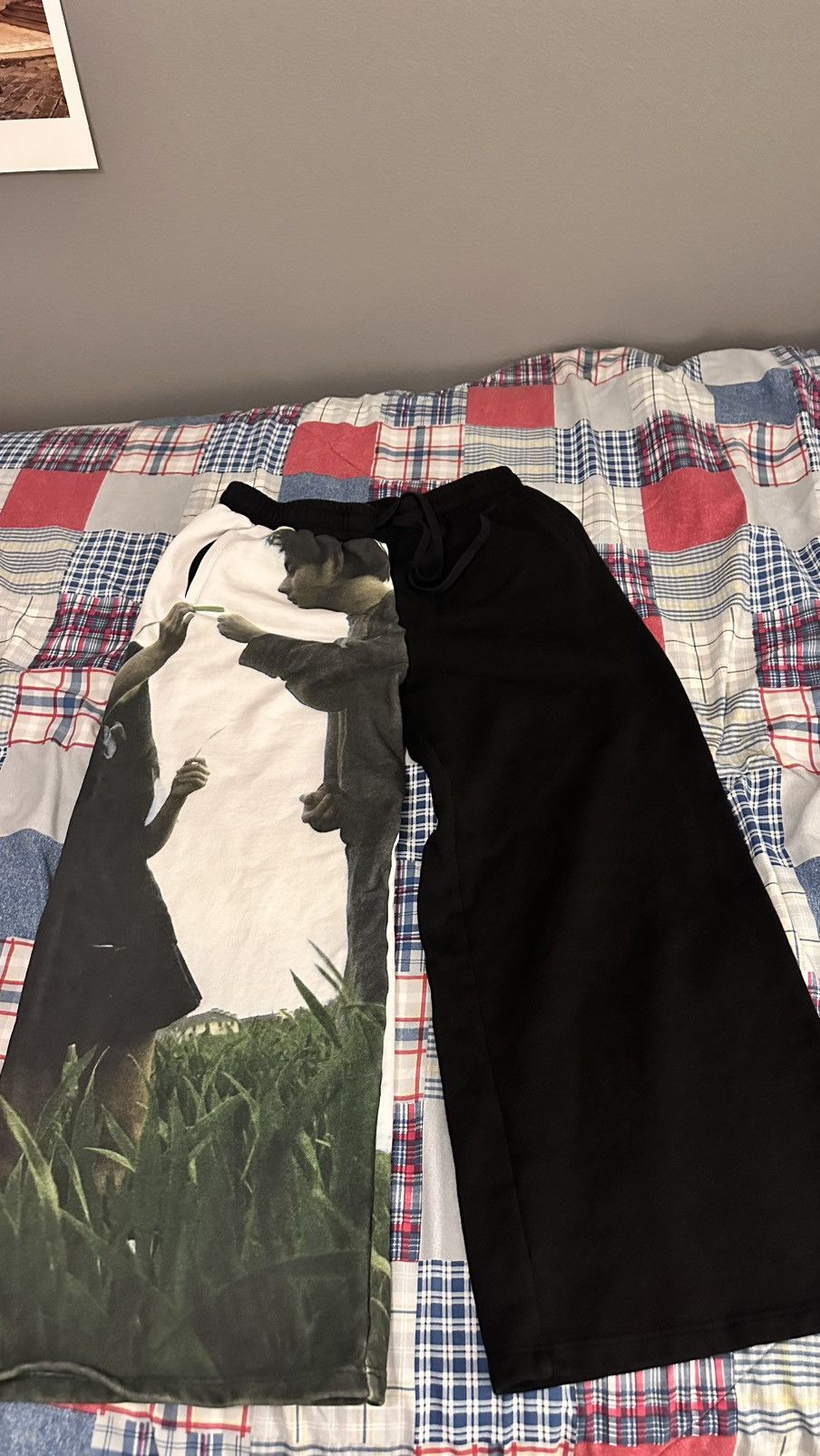 Other UK How to be a wall flowers sweats Size US 34 / EU 50 - 1 Thumbnail