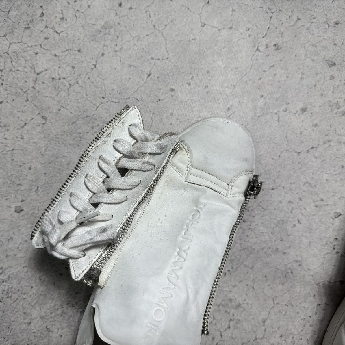 Yohji Yamamoto Adidas Y-3 Yohji Yamamoto Stan Zip Sneakers Size US 7 / EU 40 - 13 Thumbnail