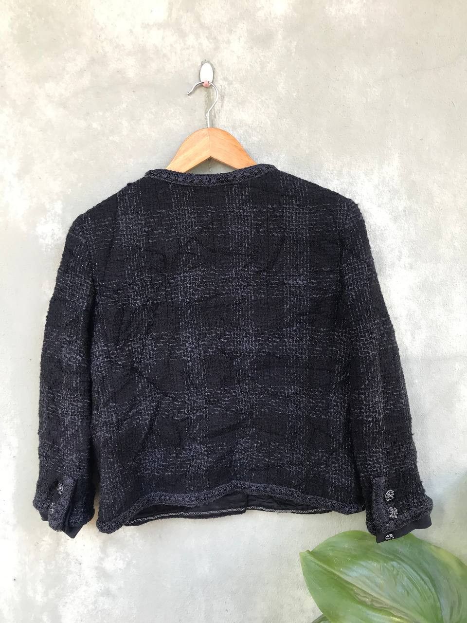 Chanel × Vintage SALE OFFER ACCEPT🔥🔥Vintage Chanel Lettle Black Jacket Tweed Size M / US 6-8 / IT 42-44 - 4 Thumbnail