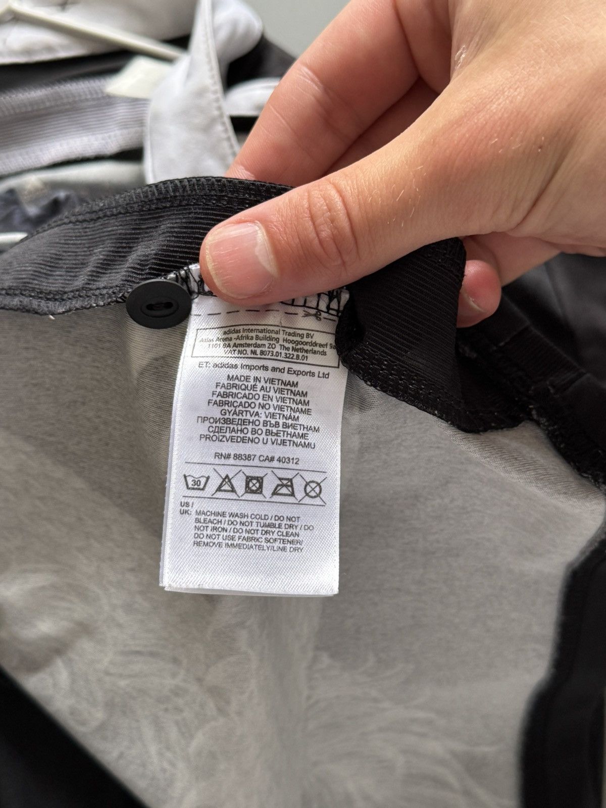 Adidas × Y's Real Madrid x Yohji Yamamoto 2014-2015 3rd. Kit Size US M / EU 48-50 / 2 - 10 Thumbnail