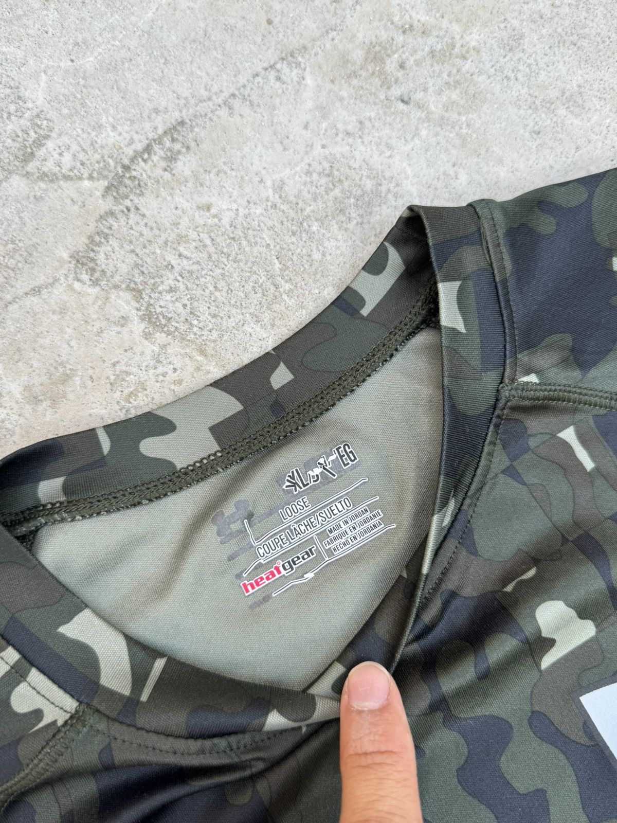 Under Armour VINTAGE UNDERARMOUR CAMO TSHIRT Size US L / EU 52-54 / 3 - 5 Thumbnail