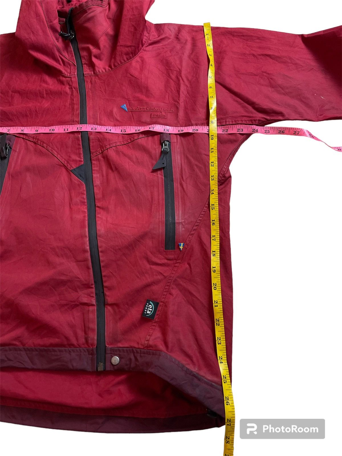 Klattermusen × Vintage Vintage Klattermusen Gore-tex jacket / Nice design Size XS / US 0-2 / IT 36-38 - 4 Thumbnail