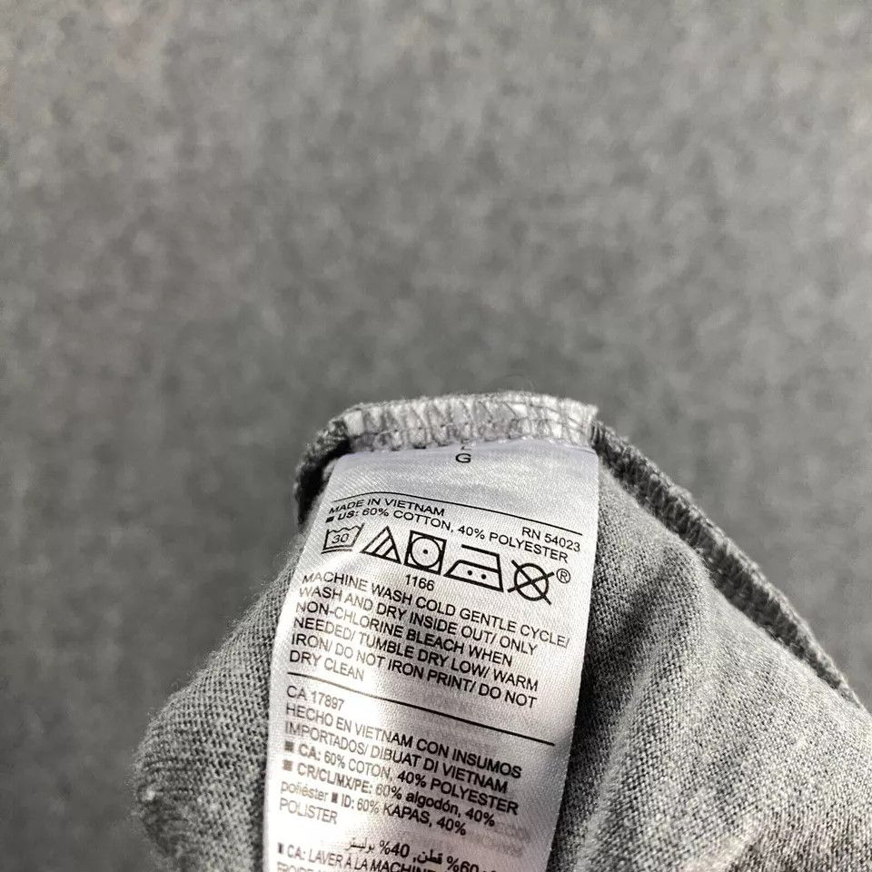 Old Navy Old Navy Shirt Men's Large Gray St. Patty's 2021 Pub Crawl Size US L / EU 52-54 / 3 - 7 Thumbnail