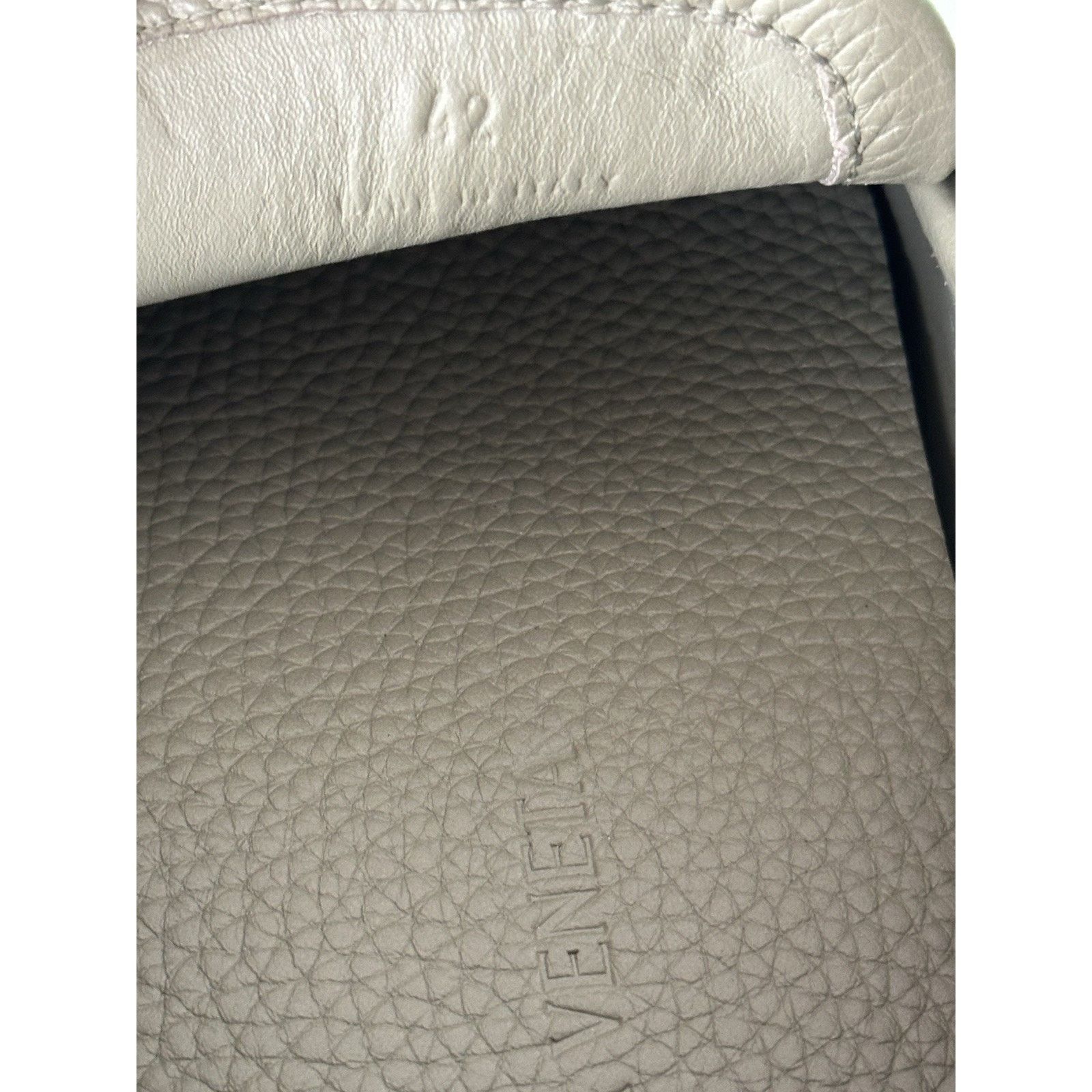 Bottega Veneta Bottega Veneta Leather Shore Shoes Travertine 9 US 786809 Size US 9 / EU 42 - 21 Thumbnail