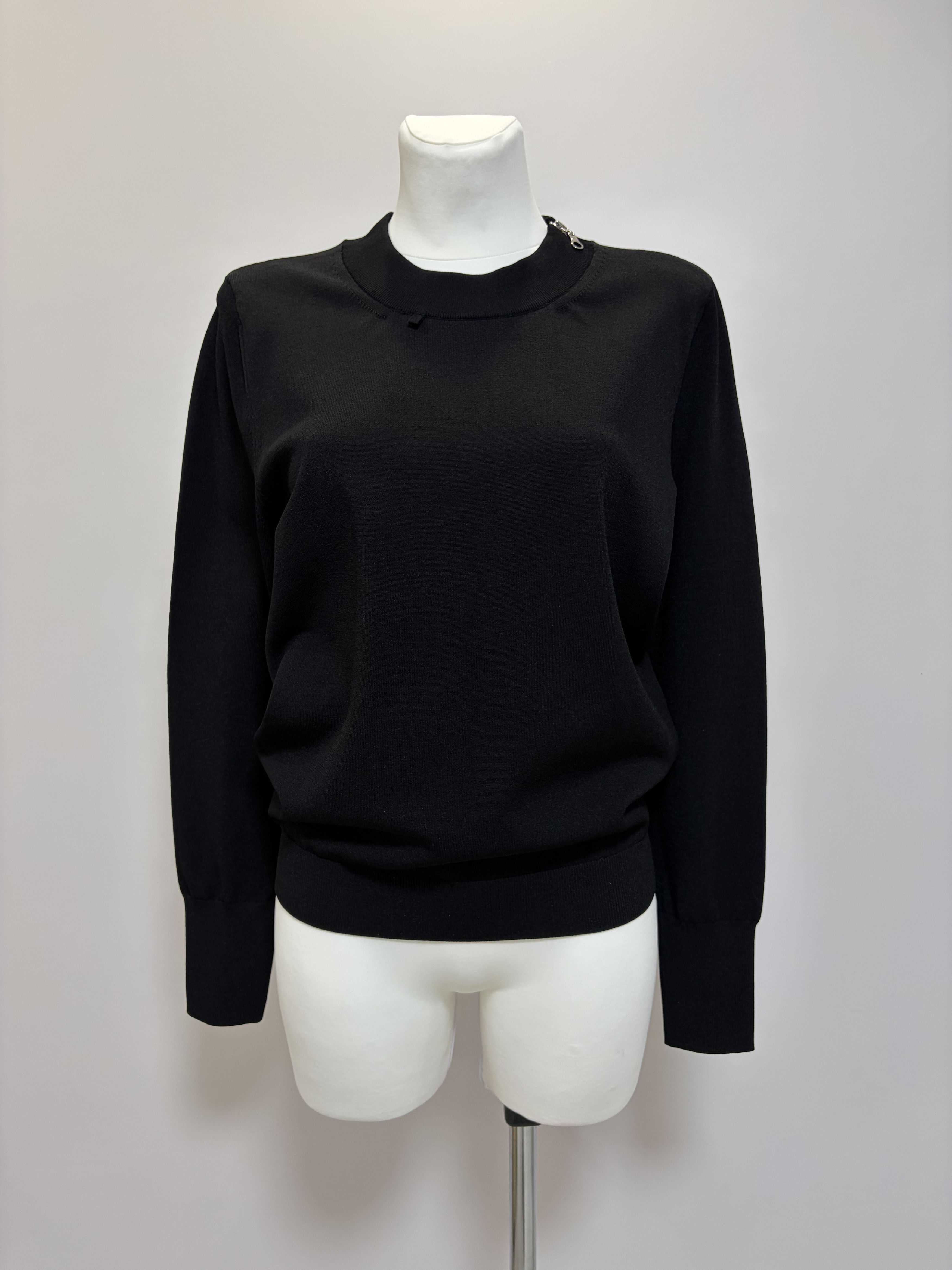 Louis Vuitton LOUIS VUITTON Uniforms Sweater Viscose Zipper Detail Knit Size XL / US 12-14 / IT 48-50 - 2 Thumbnail