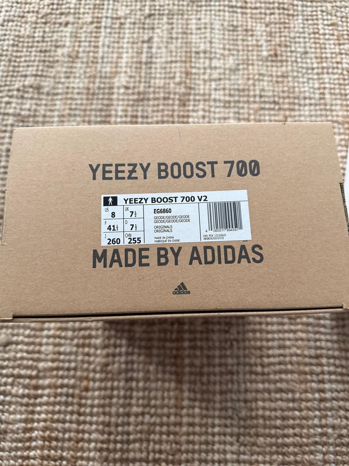 Yeezy Adidas Yeezy Boost 700 V2 Geode EU 41 w/OG Box Size US 8 / EU 41 - 9 Thumbnail