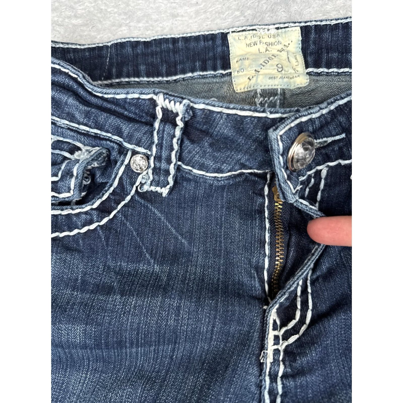 Vintage LA Idol USA Bootcut Jeans Juniors 9 Blue Dark Wash Low Rise Slim Stretch 28x27 Women’s 5-Pocket Design Pants Denim Size 30" / US 8 / IT 44 - 5 Thumbnail
