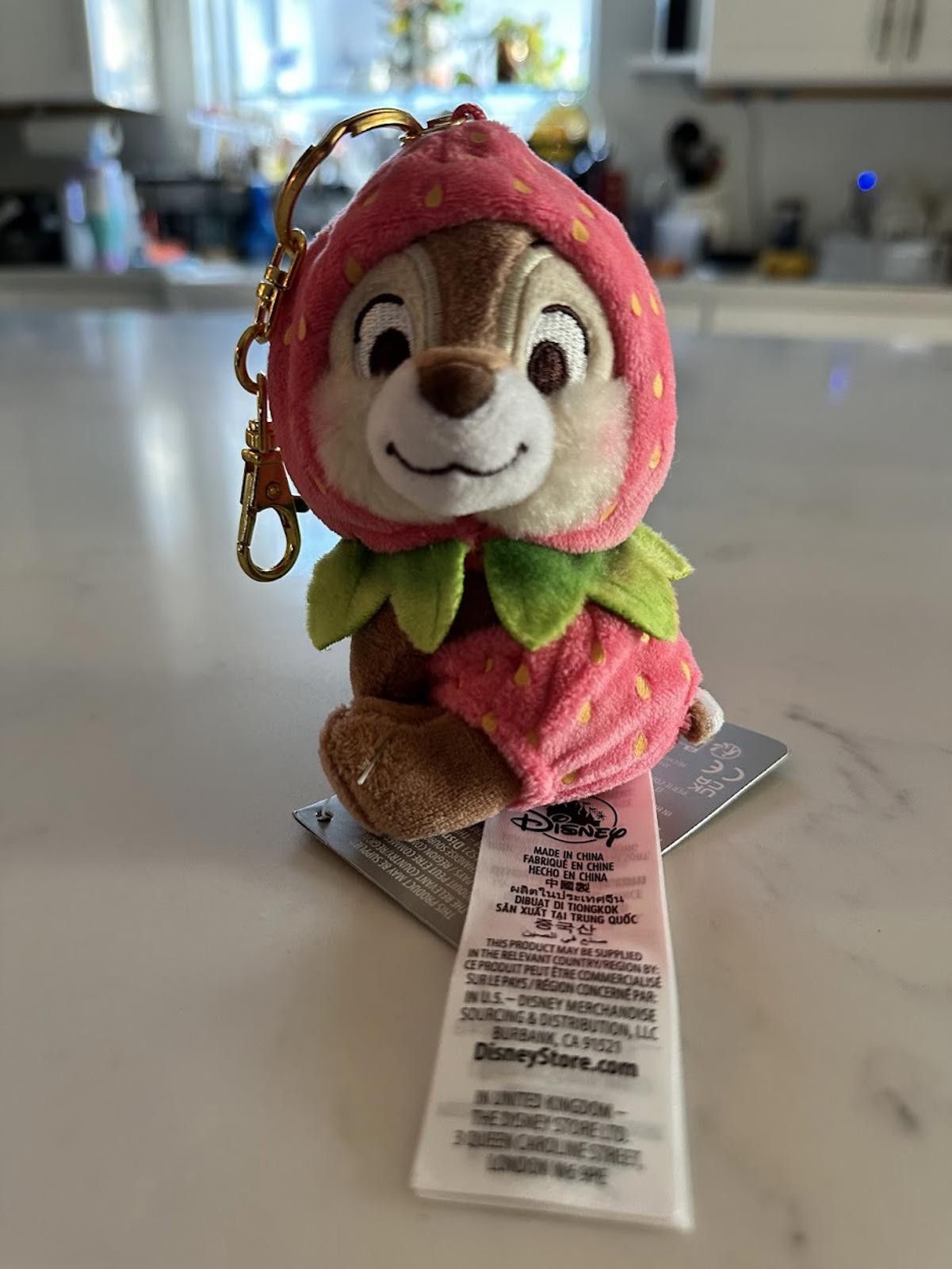 Disney NWT - Disney Store Chip (n' Dale) Strawberry Keychain Size ONE SIZE - 1 Preview