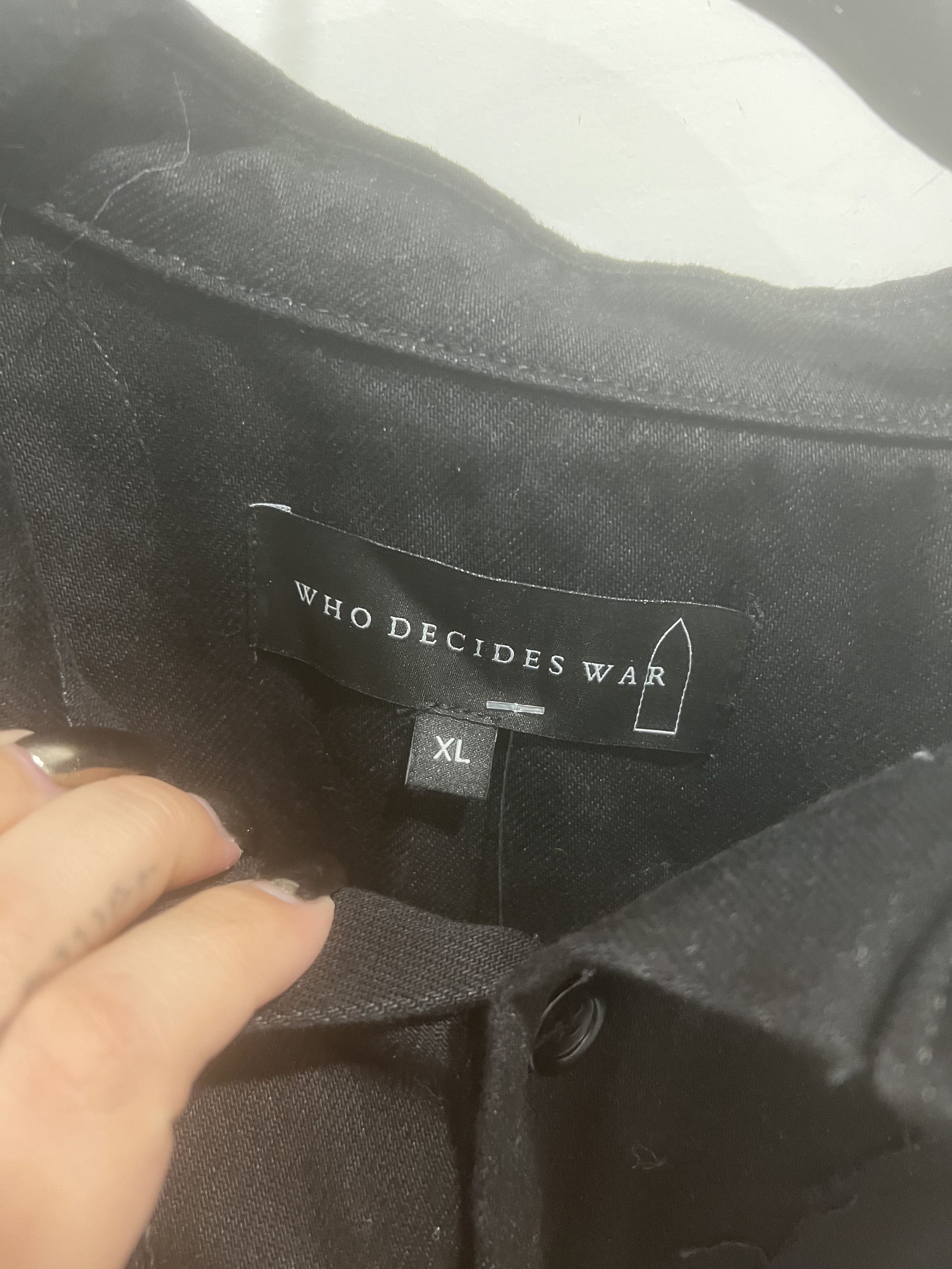 Who Decides War WDW Black Oversized Button Down Shirt Size US XL / EU 56 / 4 - 2 Thumbnail