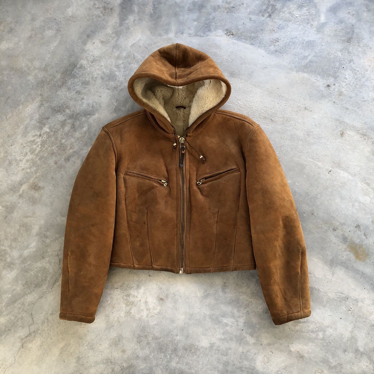 ABAHOUSE ABAHOUSE Devinette Shearling Hooded Fur Crop Leather Jacket Size M / US 6-8 / IT 42-44 - 1 Thumbnail