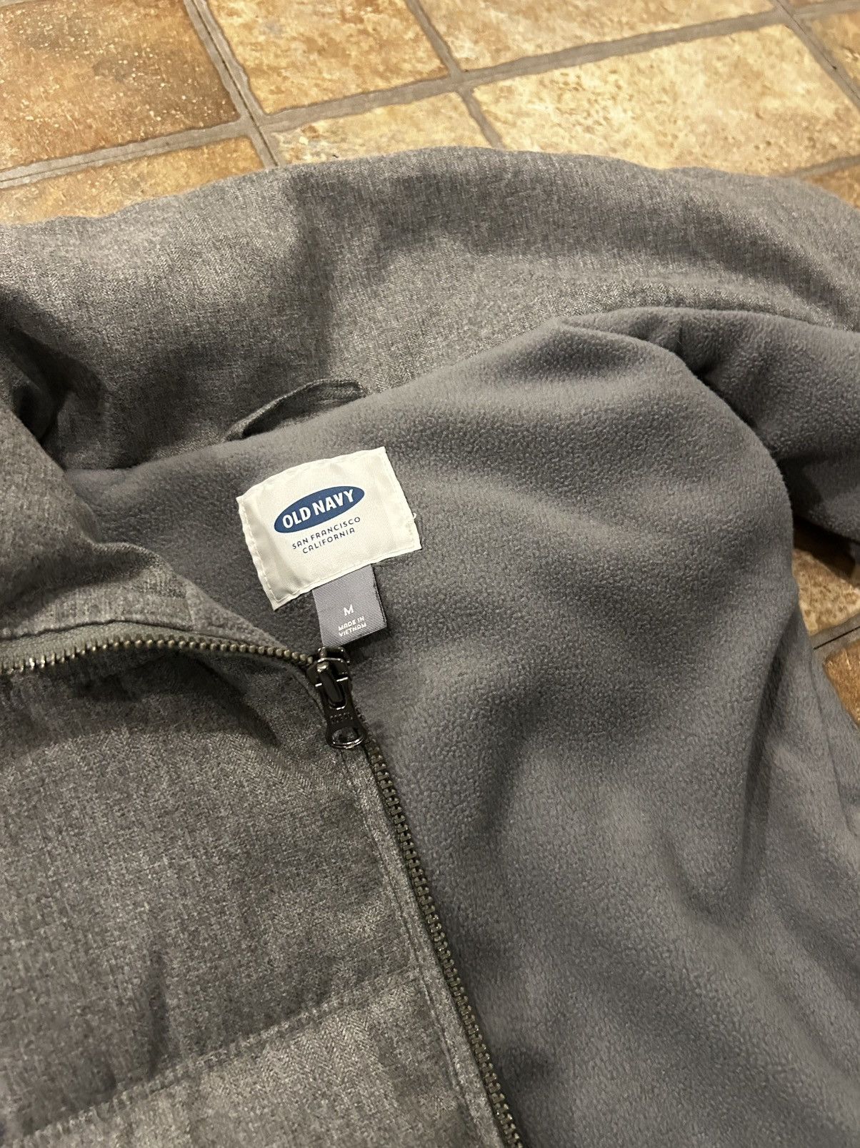 Old Navy Grey Old navy fleece Vest Size US M / EU 48-50 / 2 - 2 Thumbnail