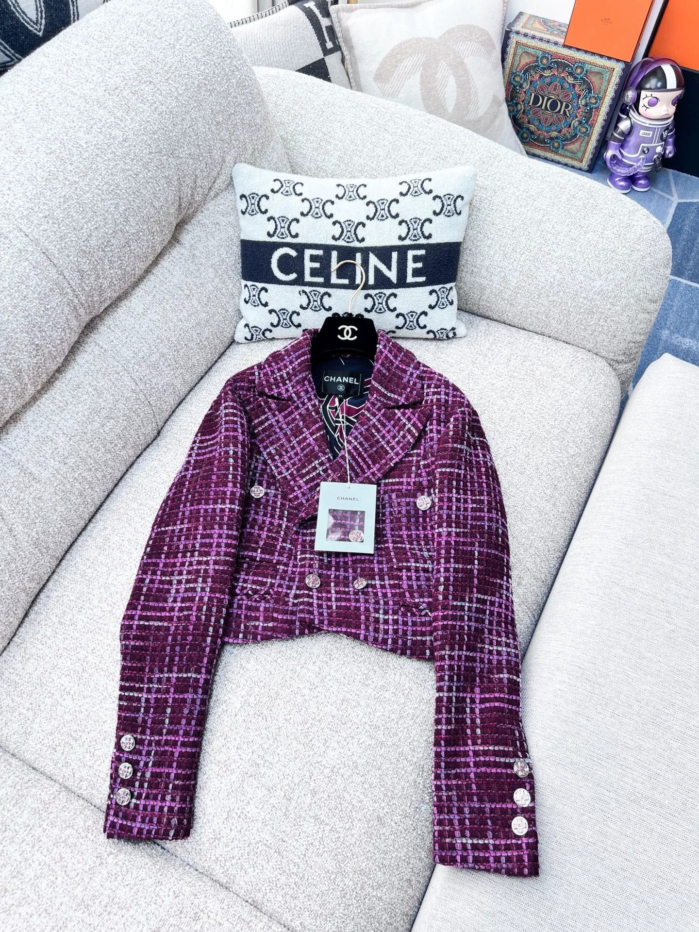 Chanel Chanel 23S Red Pink Tweed Crop Jacket Size US XS / EU 42 / 0 - 1 Thumbnail