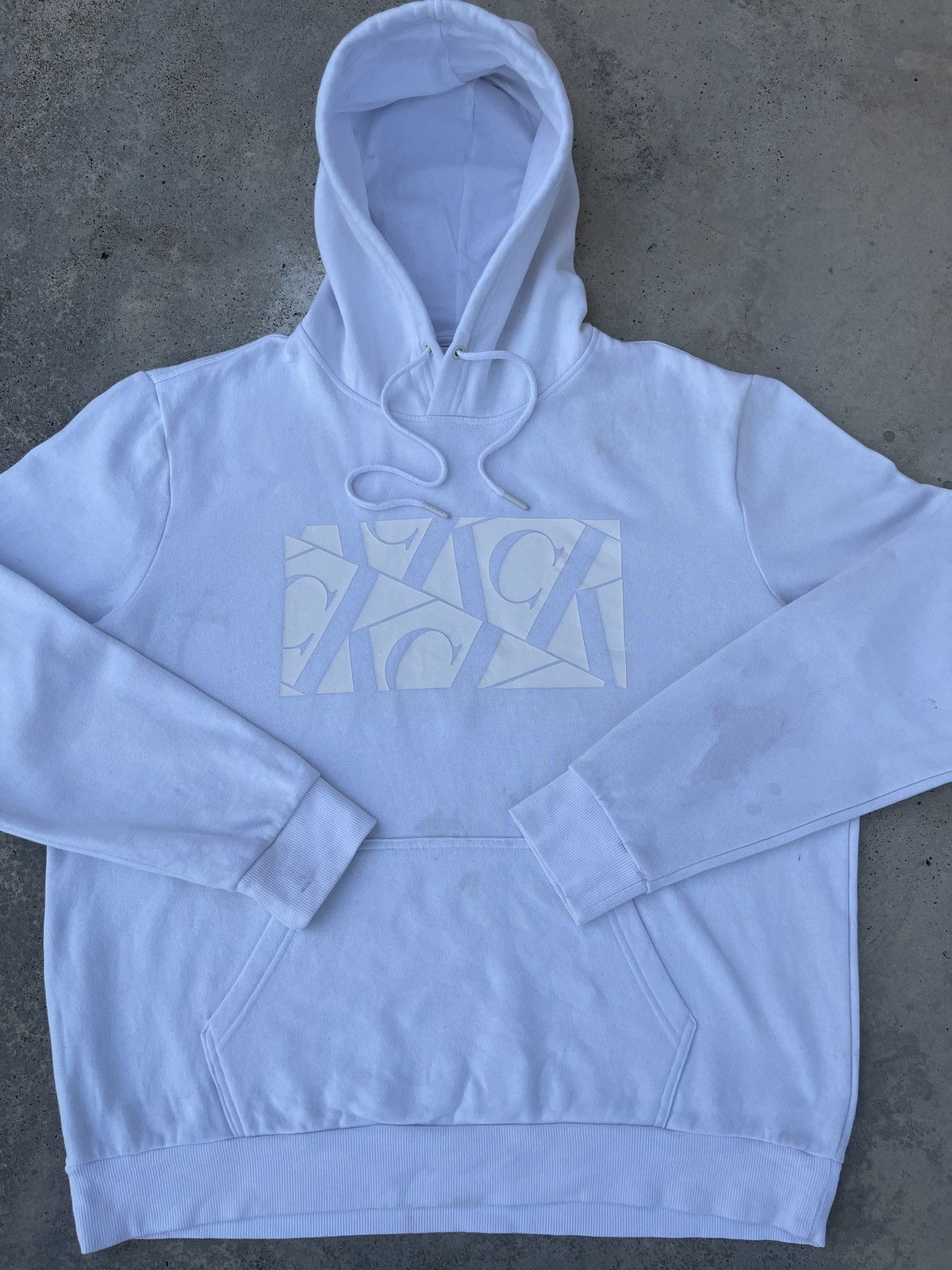 Calvin Klein Calvin Klein Front Logo Pullover Hoodie Size US XL / EU 56 / 4 - 2 Thumbnail