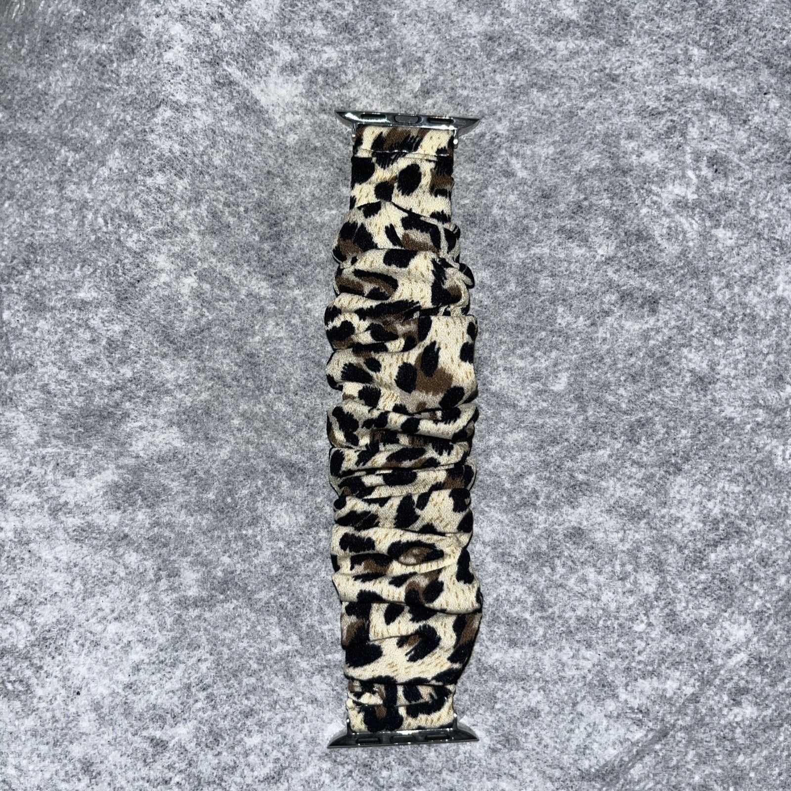 Other Apple Watch Scrunchie Band Fits Series 456789 & 38 - 41mm Size ONE SIZE - 3 Thumbnail