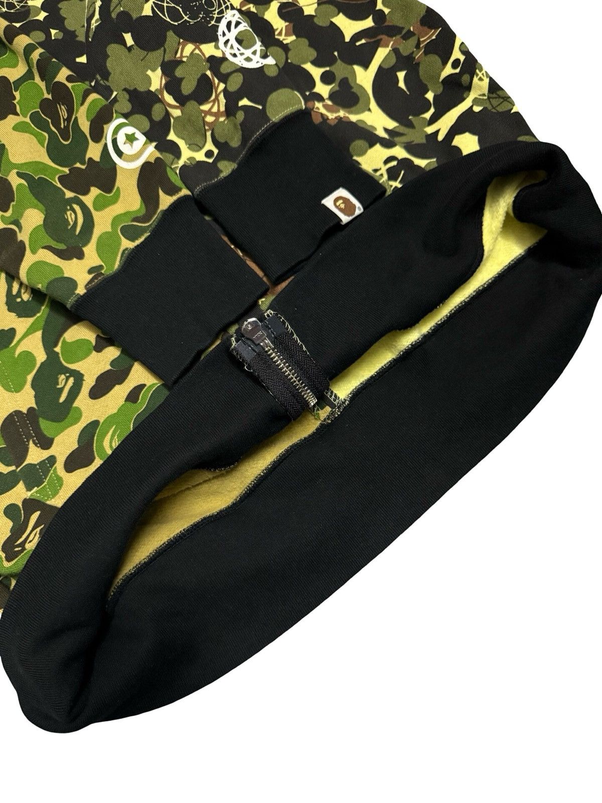 Bape BAPE x UNKLE SS21 WIDE Full Zip Hoodie in green Size US L / EU 52-54 / 3 - 4 Thumbnail