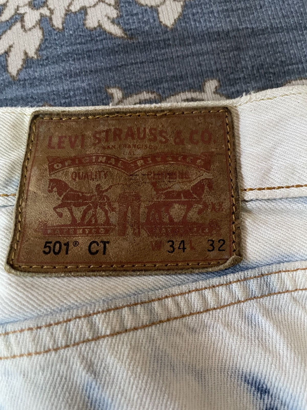 Levi's × Levi's Made & Crafted × Levi's Vintage Clothing Levi’s 501 Bleached boyfriend Denim Patchwork distressed W34 Size US 34 / EU 50 - 15 Thumbnail