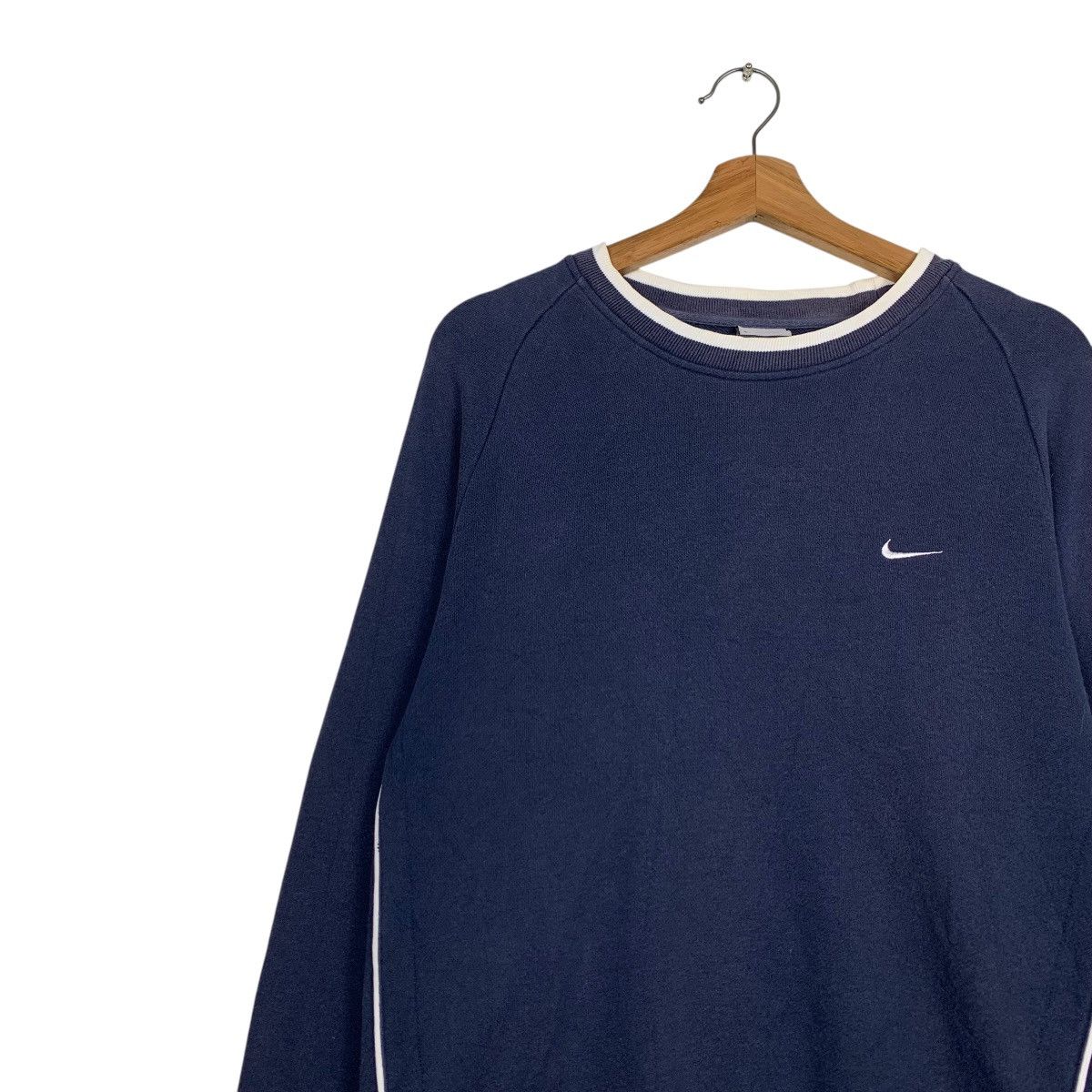 Nike Y2K NIKE Embroidery Small Logo Crewneck Sweatshirt #2196-C97 Size US M / EU 48-50 / 2 - 6 Thumbnail