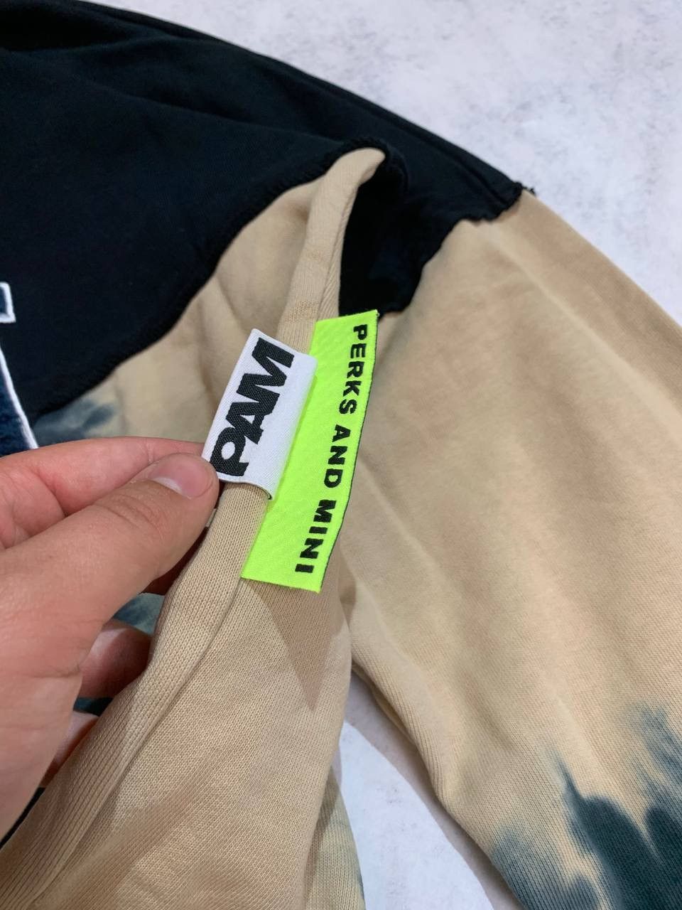 Perks And Mini Perks and Mini rare streetwear man sweatshirt Size US L / EU 52-54 / 3 - 5 Thumbnail