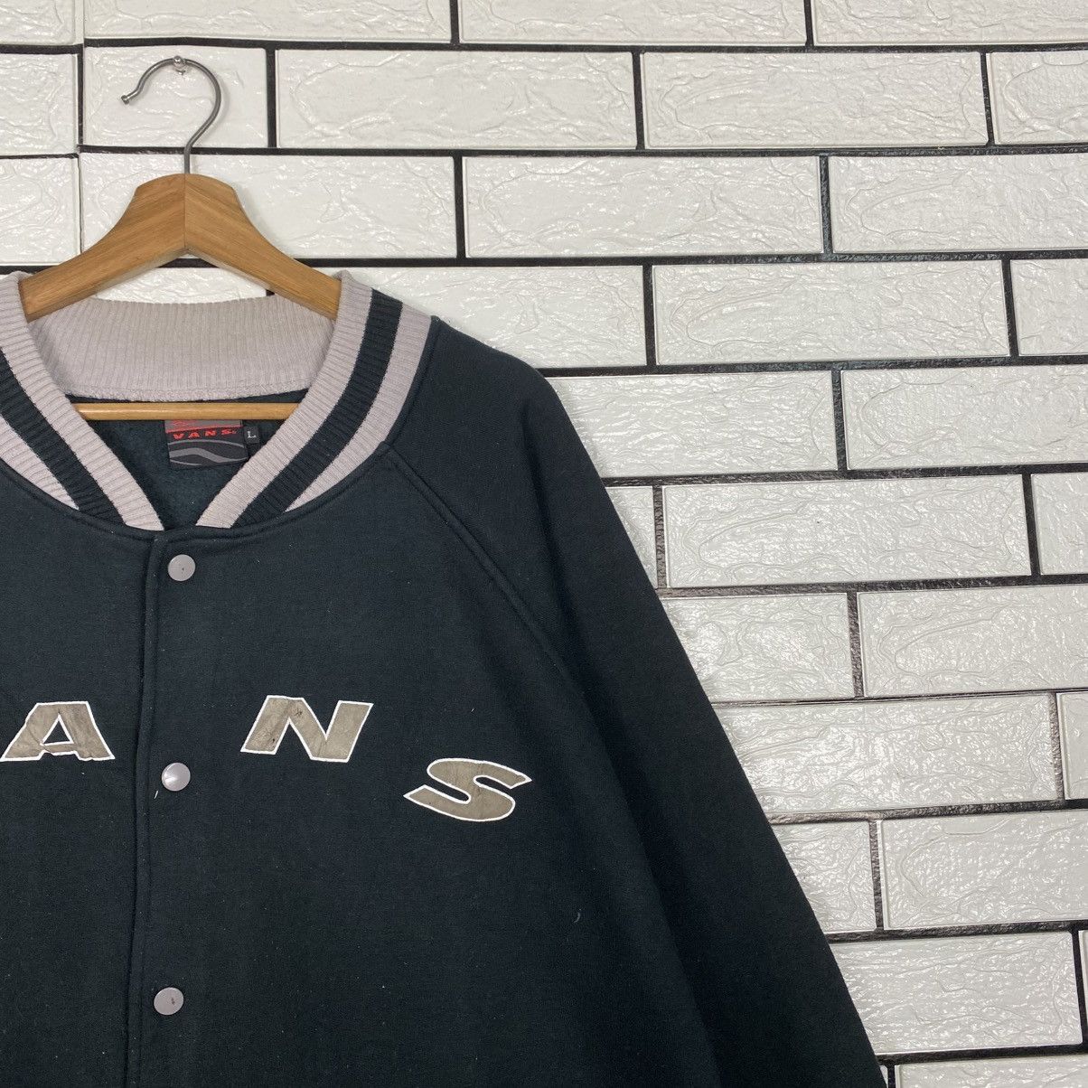 Japanese Brand 📌Vintage Bomber Jacket Vans Snap Button Size US L / EU 52-54 / 3 - 7 Thumbnail