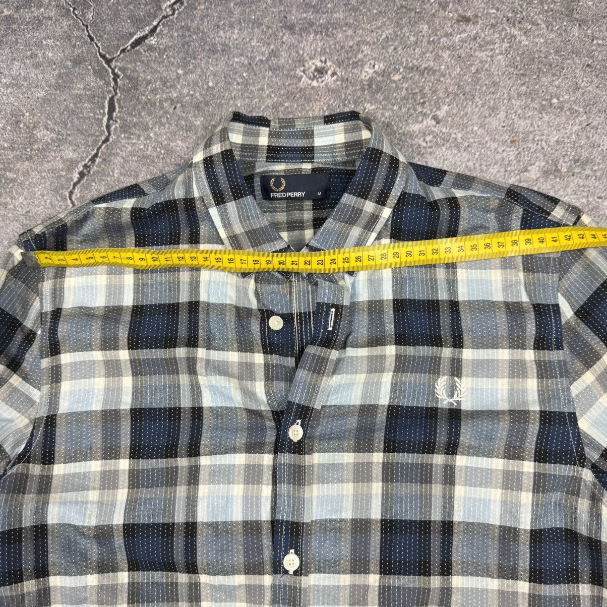 Fred Perry Fred Perry Men's Plaid Button-Down Shirt - Size M -Blue/Grey Size US M / EU 48-50 / 2 - 9 Thumbnail