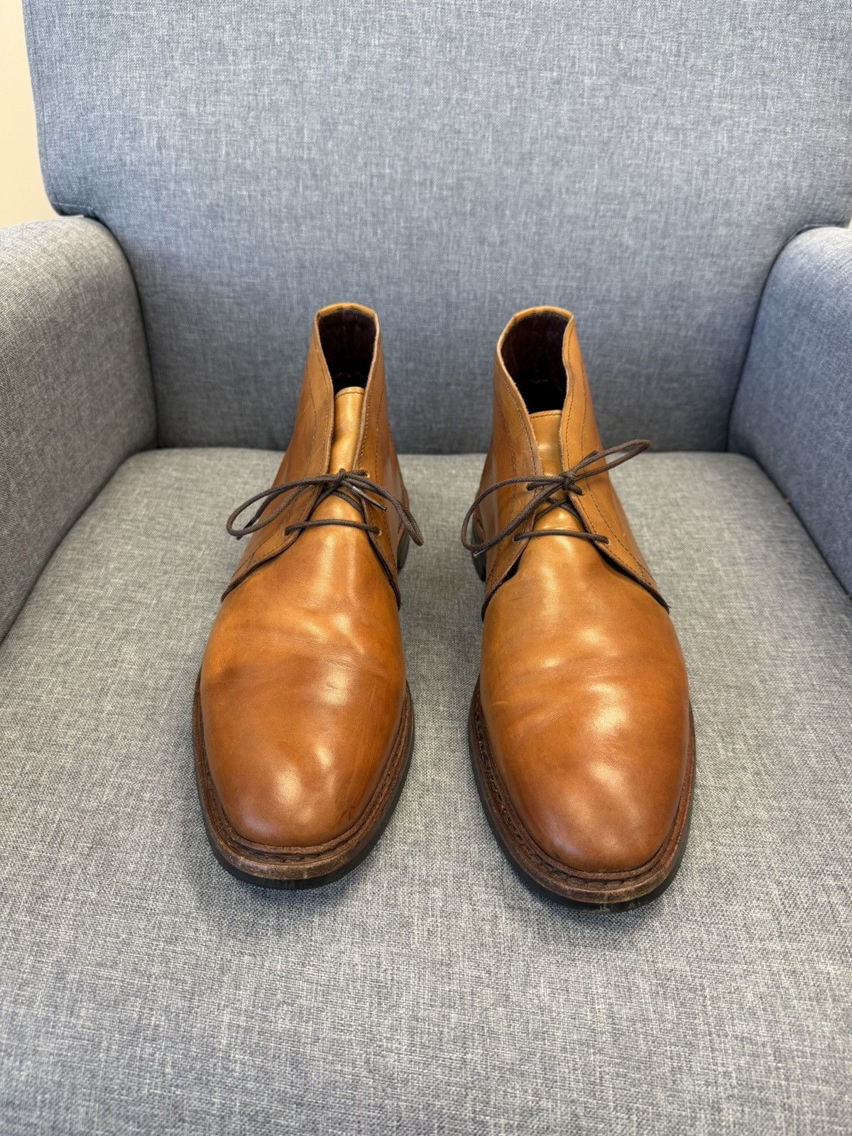 Allen Edmonds FINAL PRICE DROP Chukka Boot in Walnut Calfskin Size US 9 / EU 42 - 3 Thumbnail