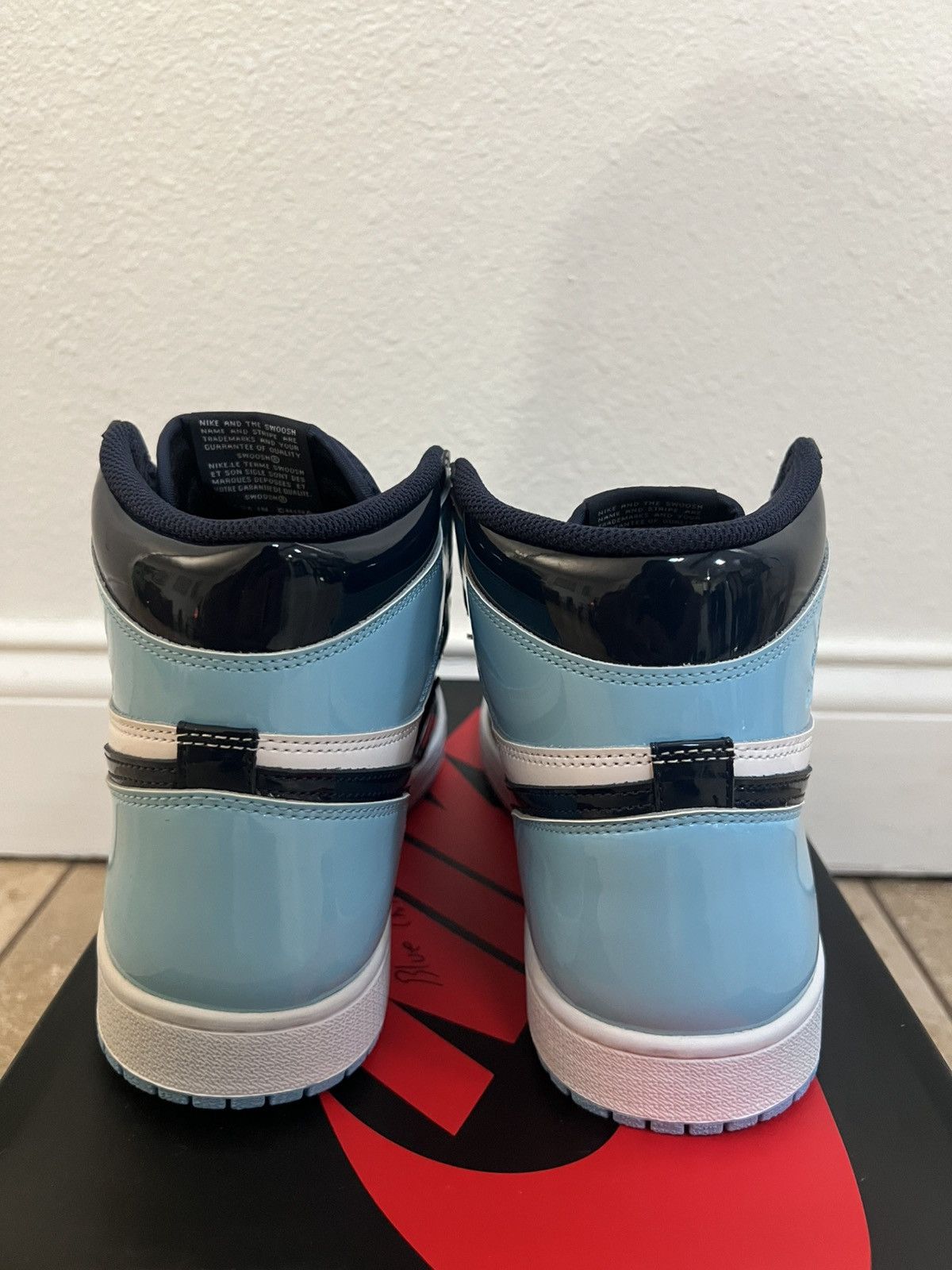 Jordan Brand Jordan 1 Retro “Blue Chill” Size US 10 / IT 40 - 4 Thumbnail