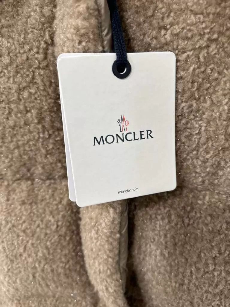 Moncler Moncler Parana Teddy Down Coat size 2 Size XS / US 0-2 / IT 36-38 - 4 Thumbnail