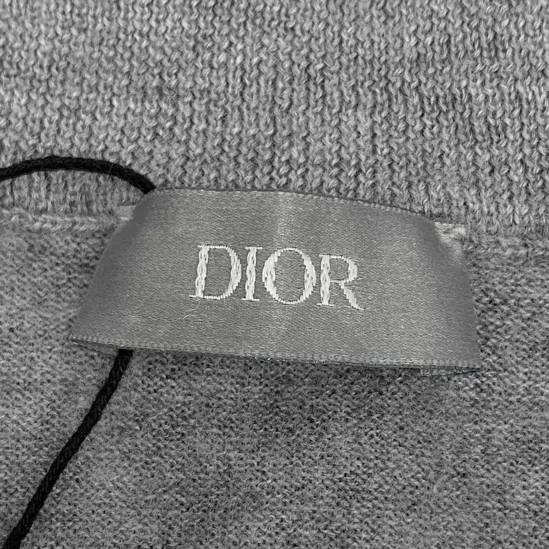 Dior Dior Gray CD letter embroidery cashmere round-neck long-sl Size US L / EU 52-54 / 3 - 6 Thumbnail