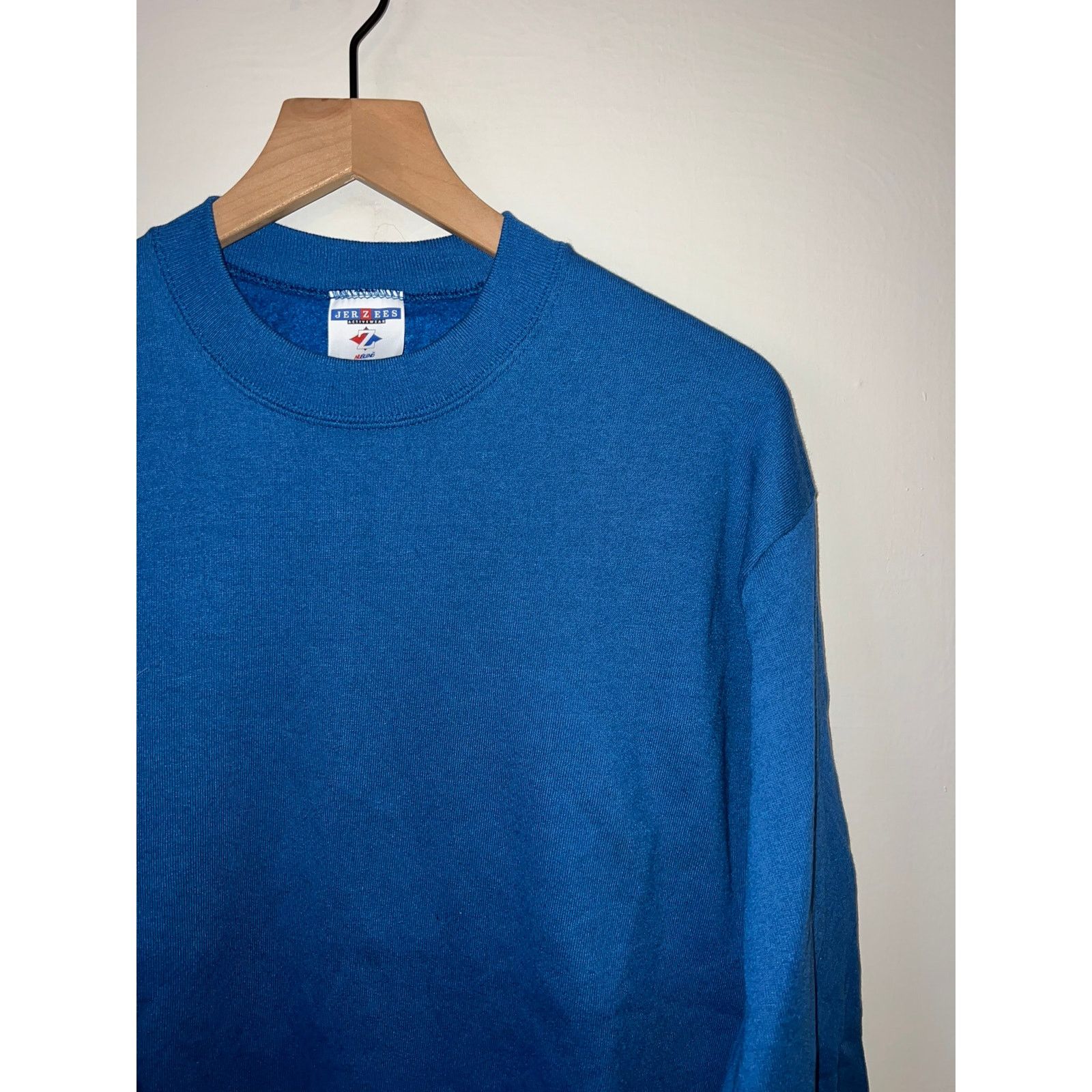 Jerzees 90s Vintage Jerzees Blue Blank Sweatshirt Crewneck Torn VTG Size US M / EU 48-50 / 2 - 2 Thumbnail