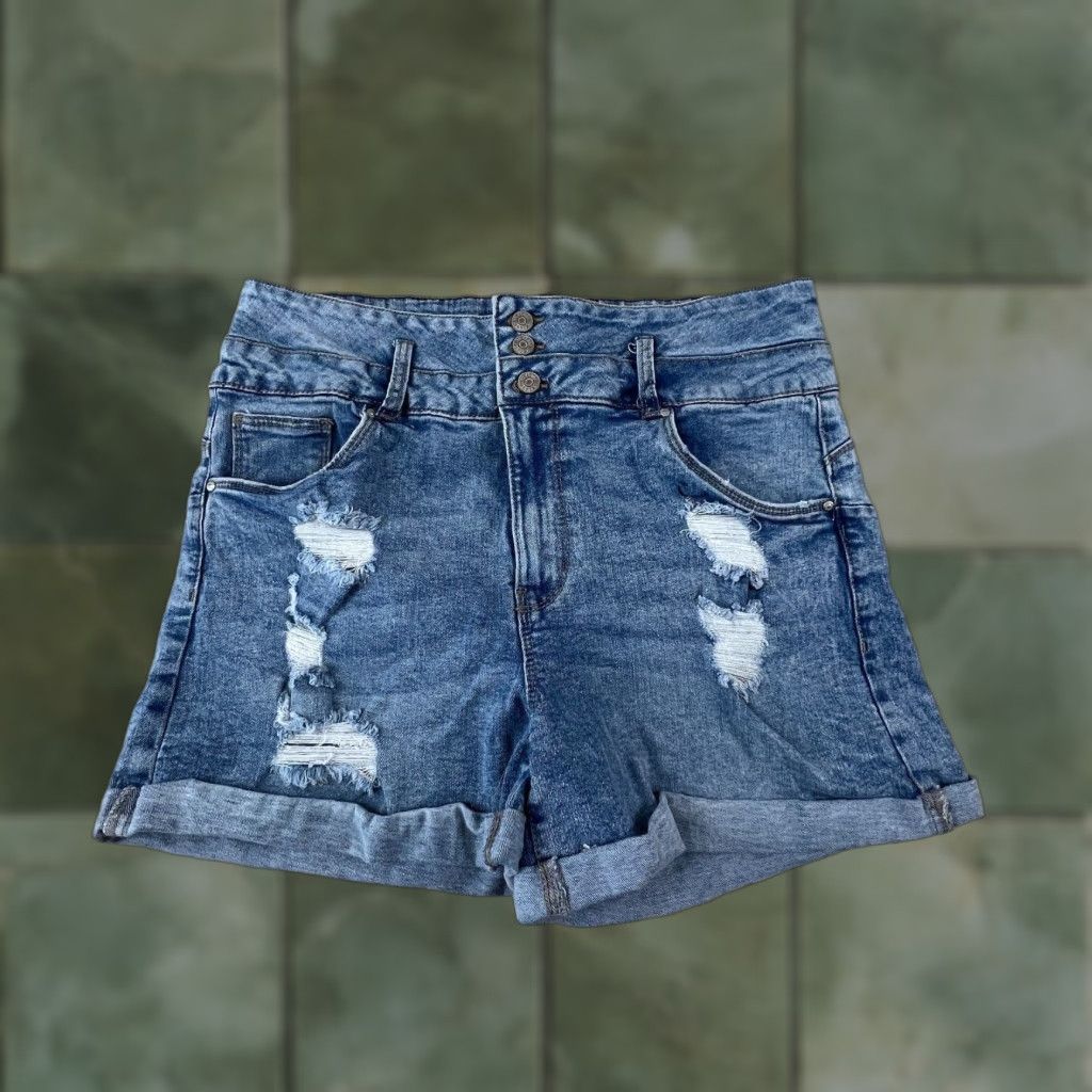 Vintage Refuge Womens Juniors High Waist Distressed Denim Shorts Blue Size 11 Size 32" / US 10 / IT 46 - 1 Thumbnail