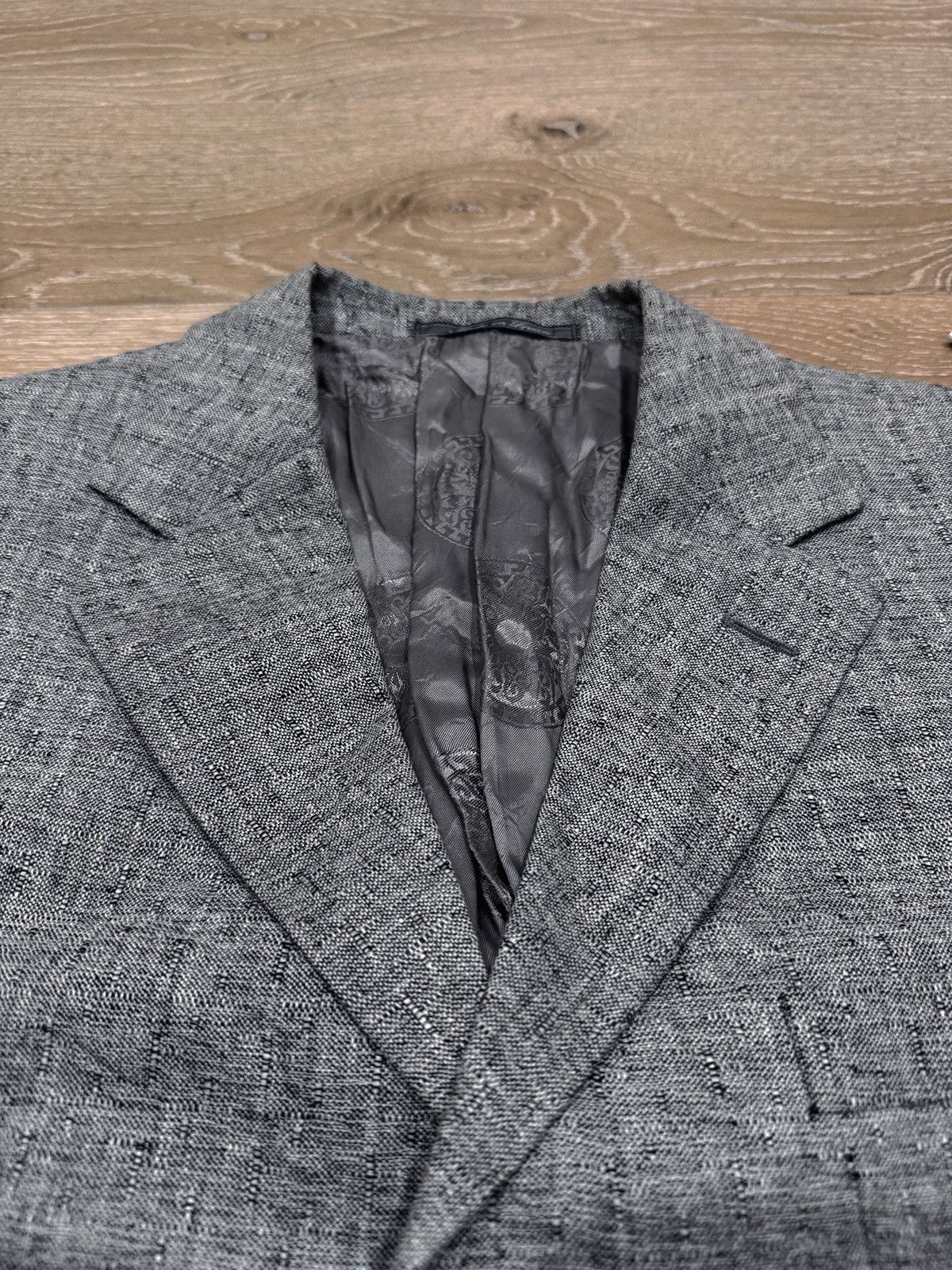 Versace Final Price. Vintage Versace textured grey wool blend blazer Size 46S - 2 Thumbnail
