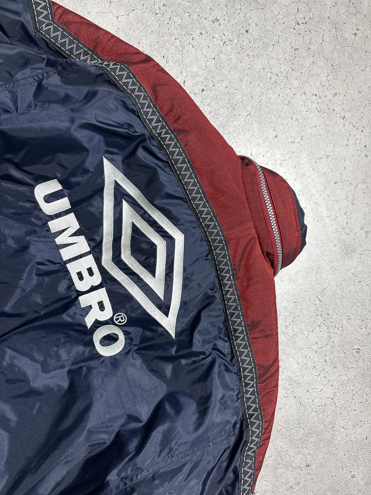 Umbro Umbro Vintage 90’s Big Logo Jacket Size M Retro Size US M / EU 48-50 / 2 - 12 Thumbnail